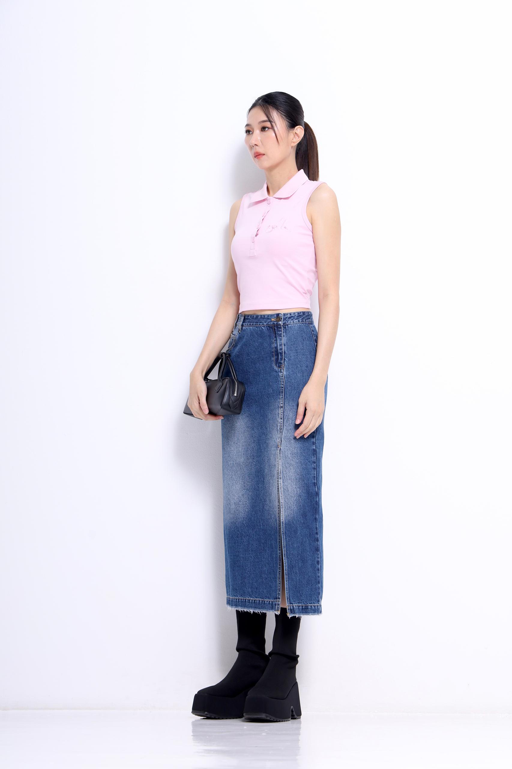 CB2736 Classic Collared Top