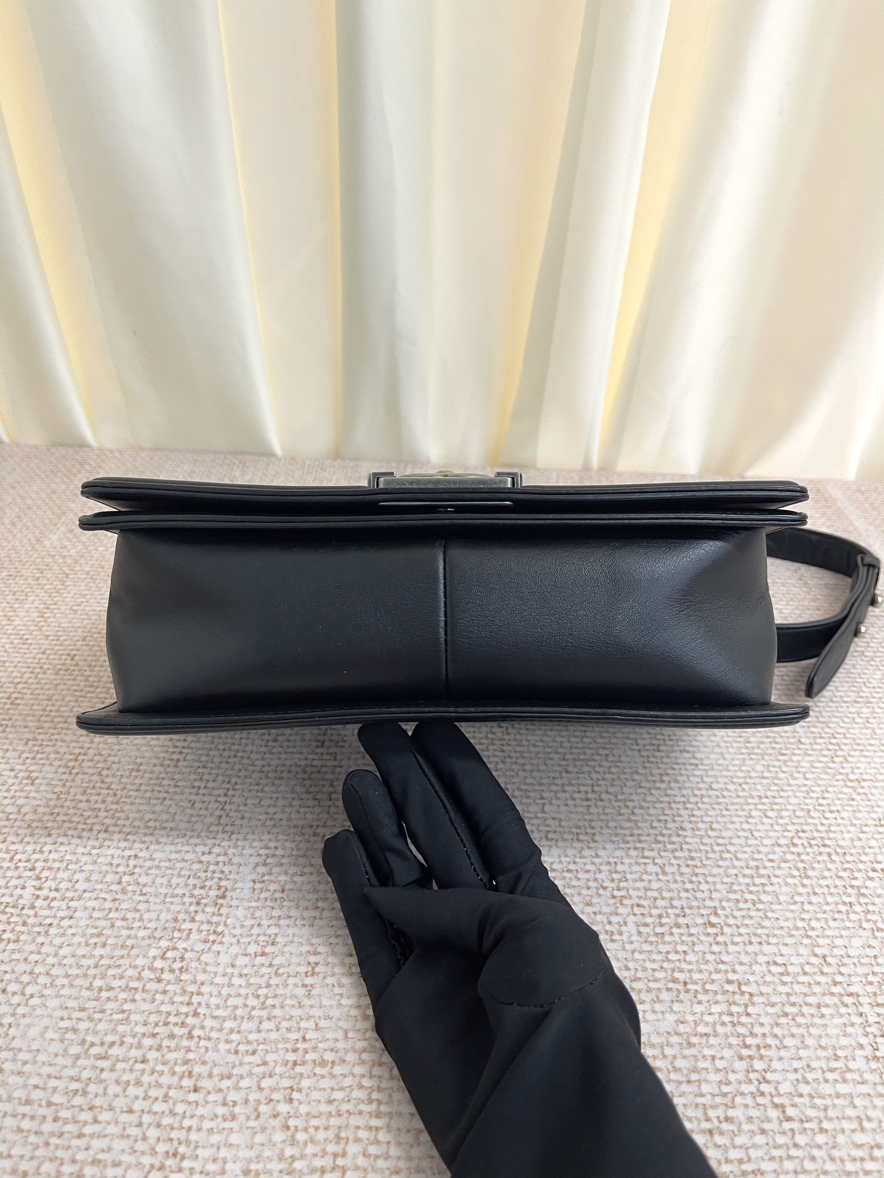 Pre-owned Chanel Boy/ Product Code: 26040610