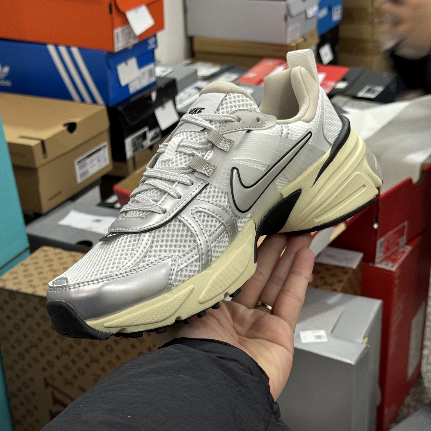 Nike V2K Run "Summit White/Metallic Silver" FD0736-100