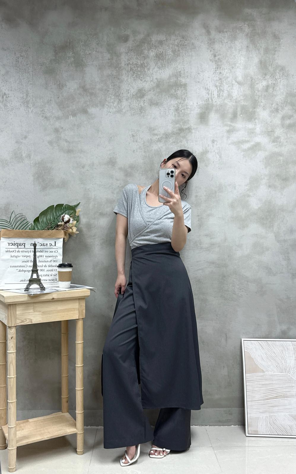 G03 Two in one掛腰背心+Top