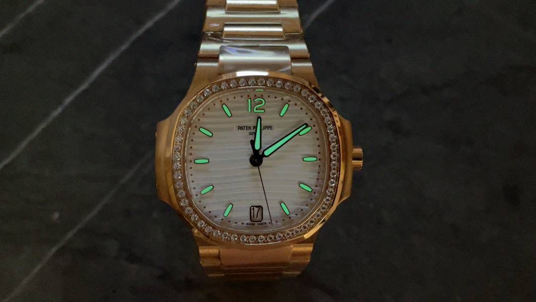 玫瑰金钻圈女鹦鹉35.2mm😍💯🤍