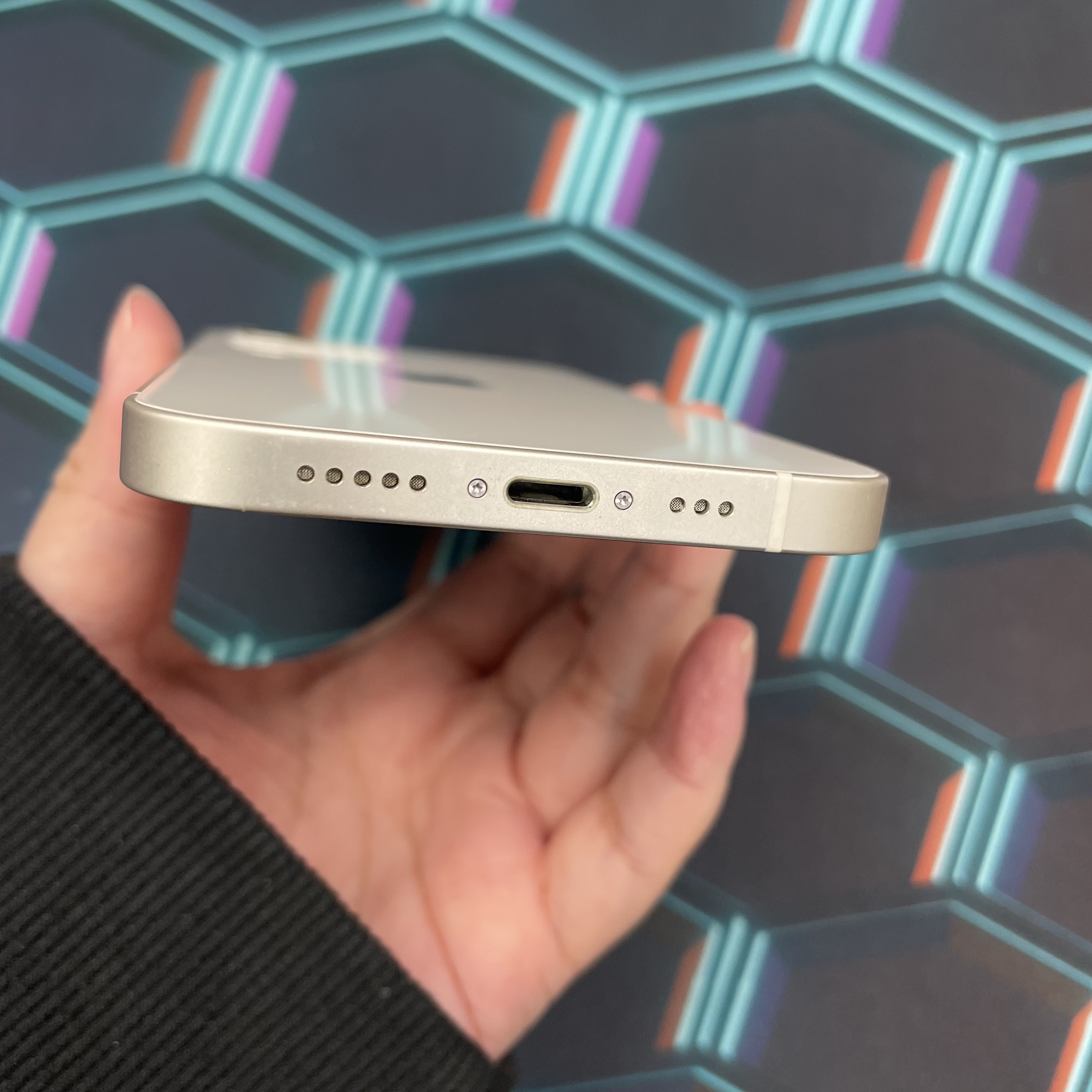 *6144 12 勁靚機 64GB 電77 白色 white