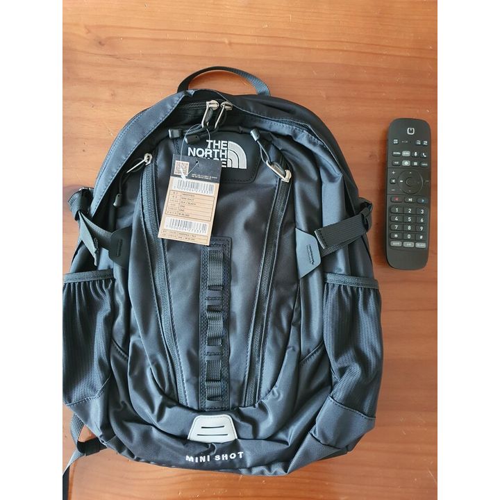 The North Face Mini Shot Black 18L