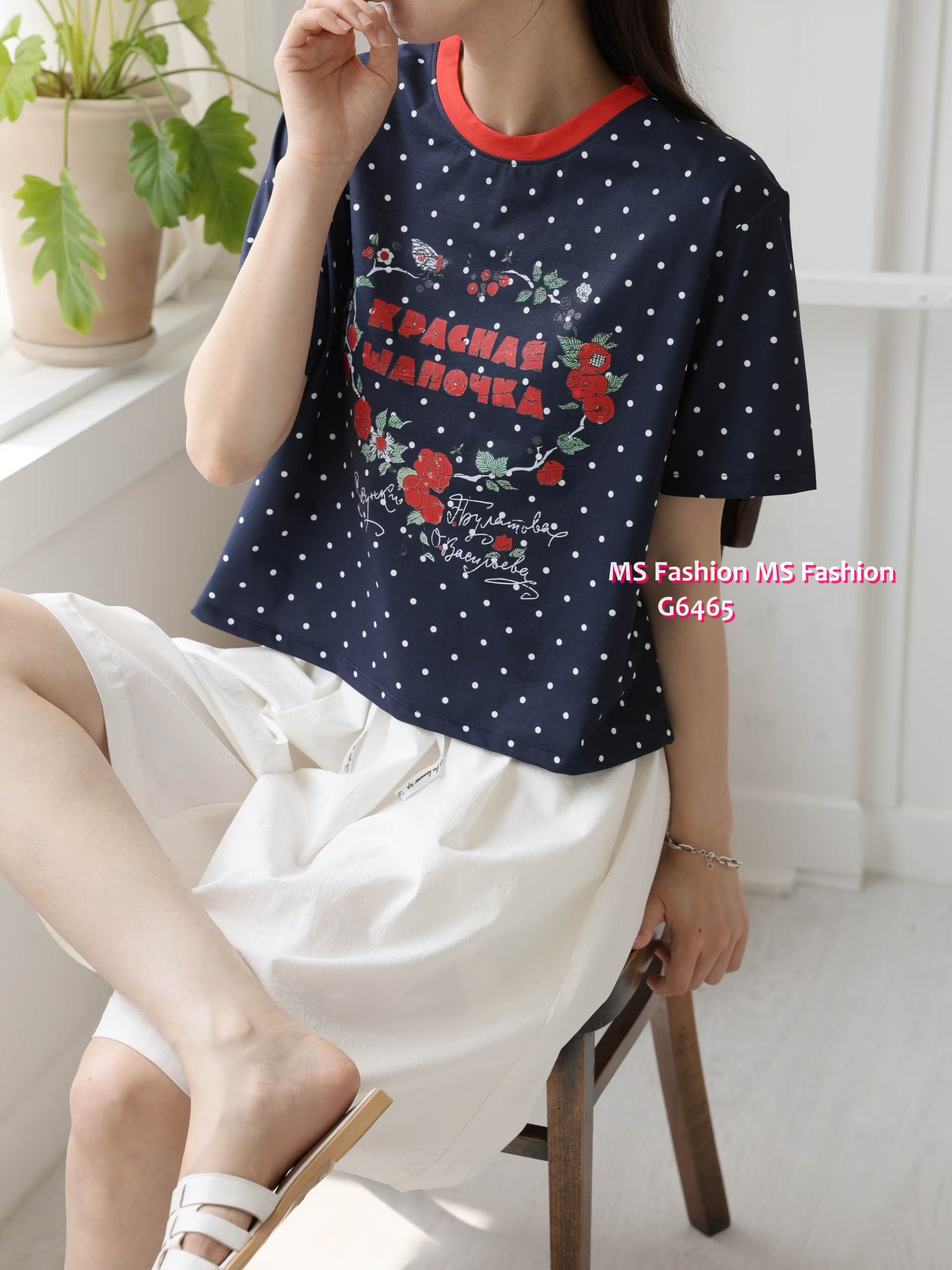 G6465 波點pattern花花top