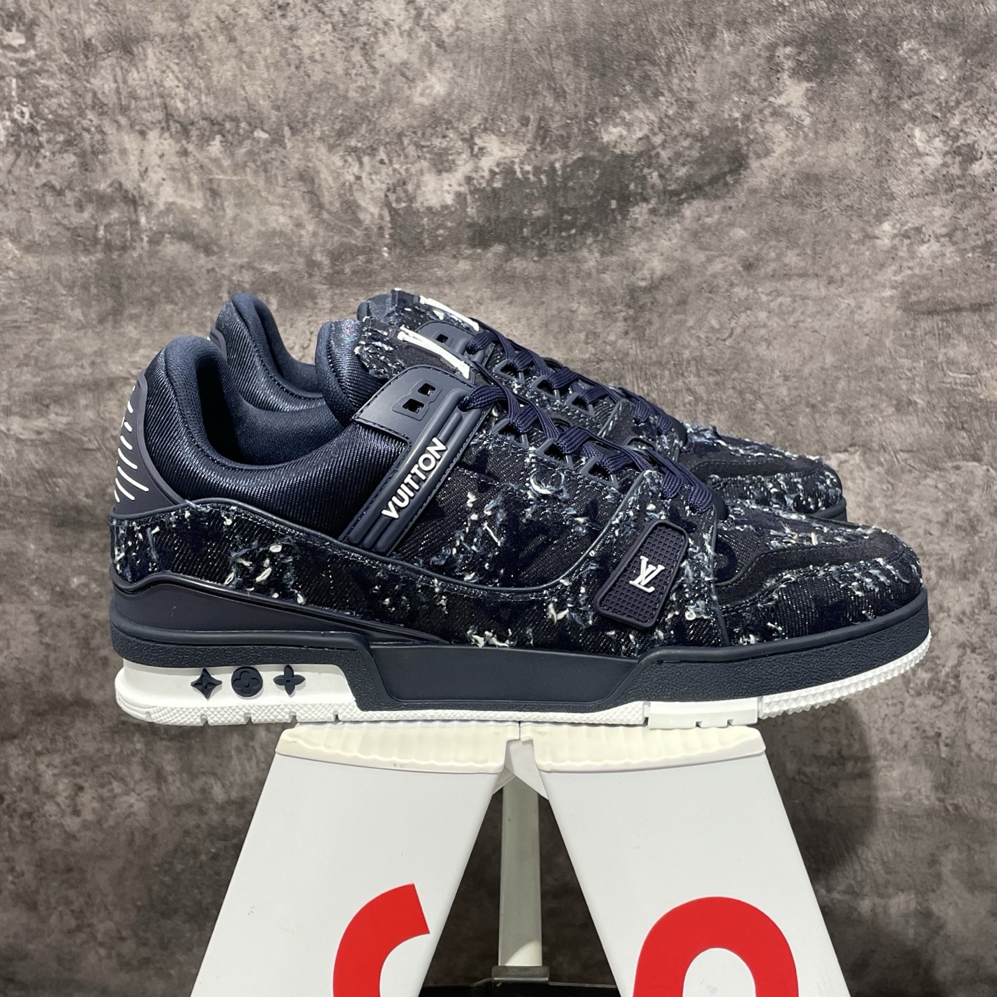 Louis Vuitton LV Trainer