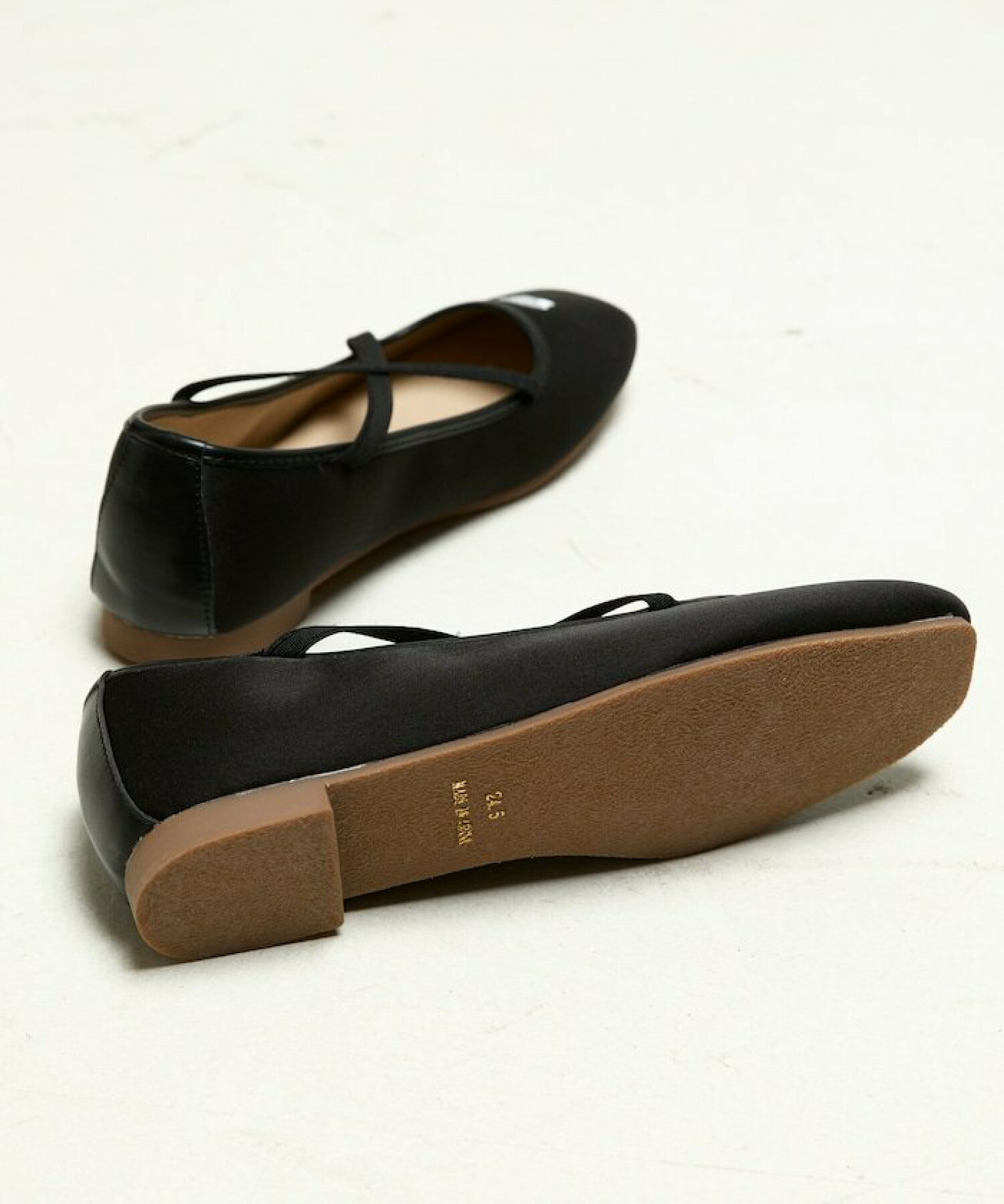 日本預訂📍日本MARY QUANT花花圖案芭蕾舞鞋 不包郵