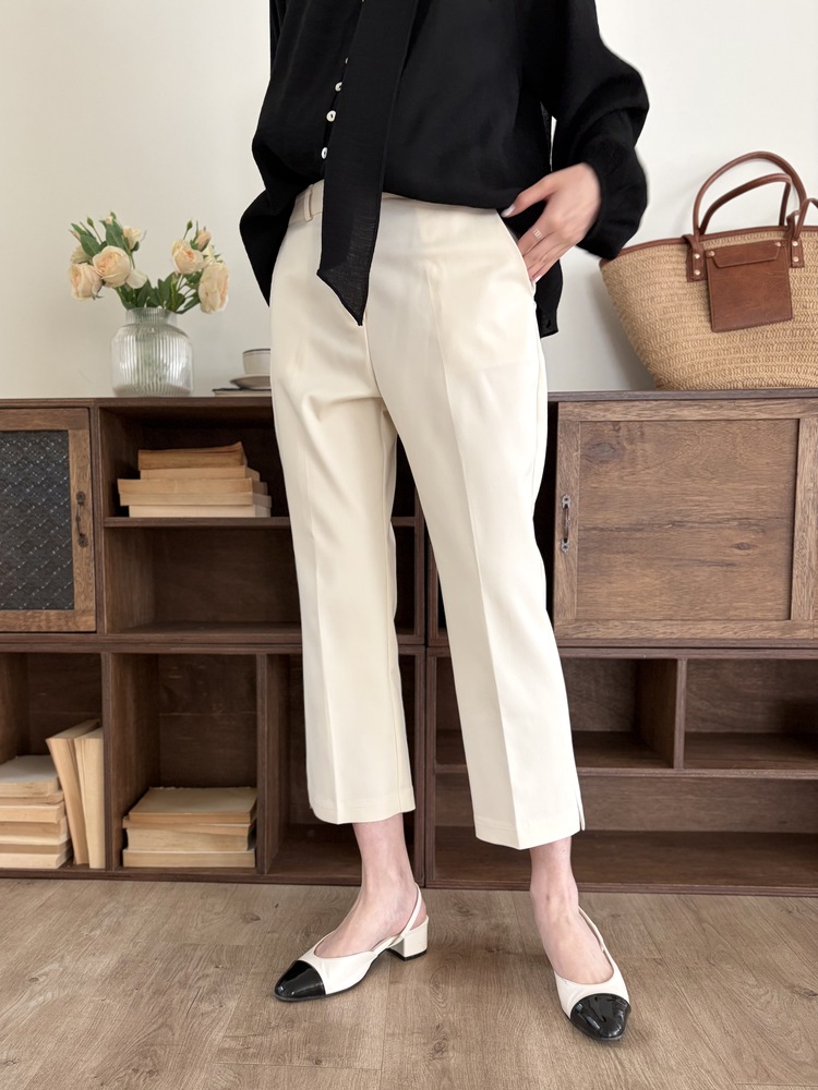 Minimal Tapered Ankle Pants (Ivory)