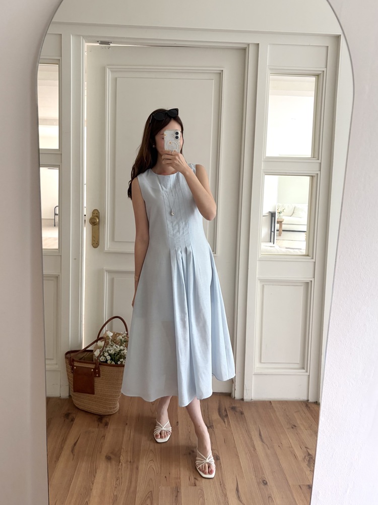 Linen Pintuck Dress (Blue)