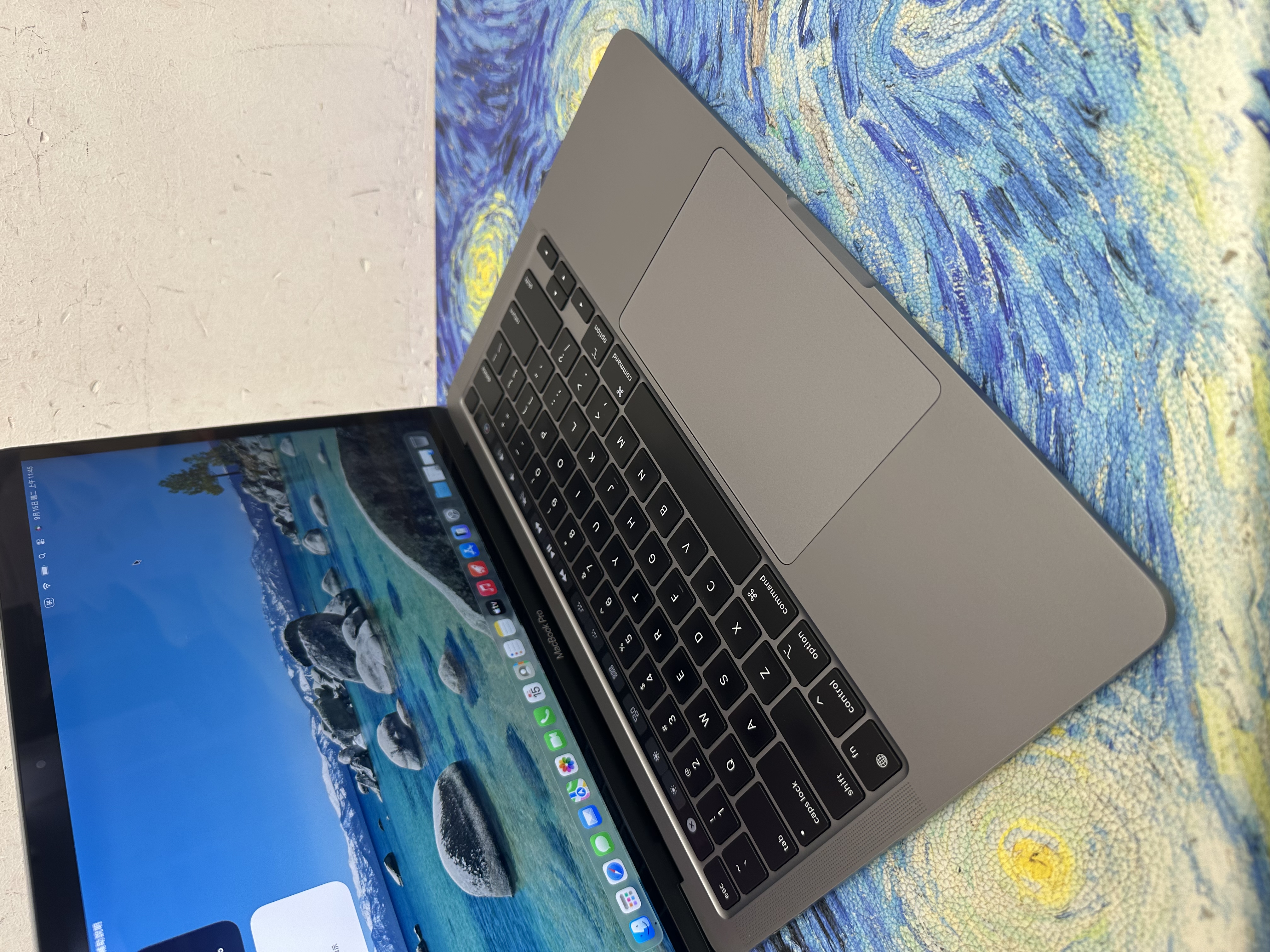 #6147 Apple MacBook Pro/APPLE Retina/M2 CPU/8GB Ram/512GB SSD/Touch ID/Touch Bar/13.3吋Mon/ Laptop / Notebook /文書機/ Movie / Netflix / Disney+ / MacBook M2 Pro 