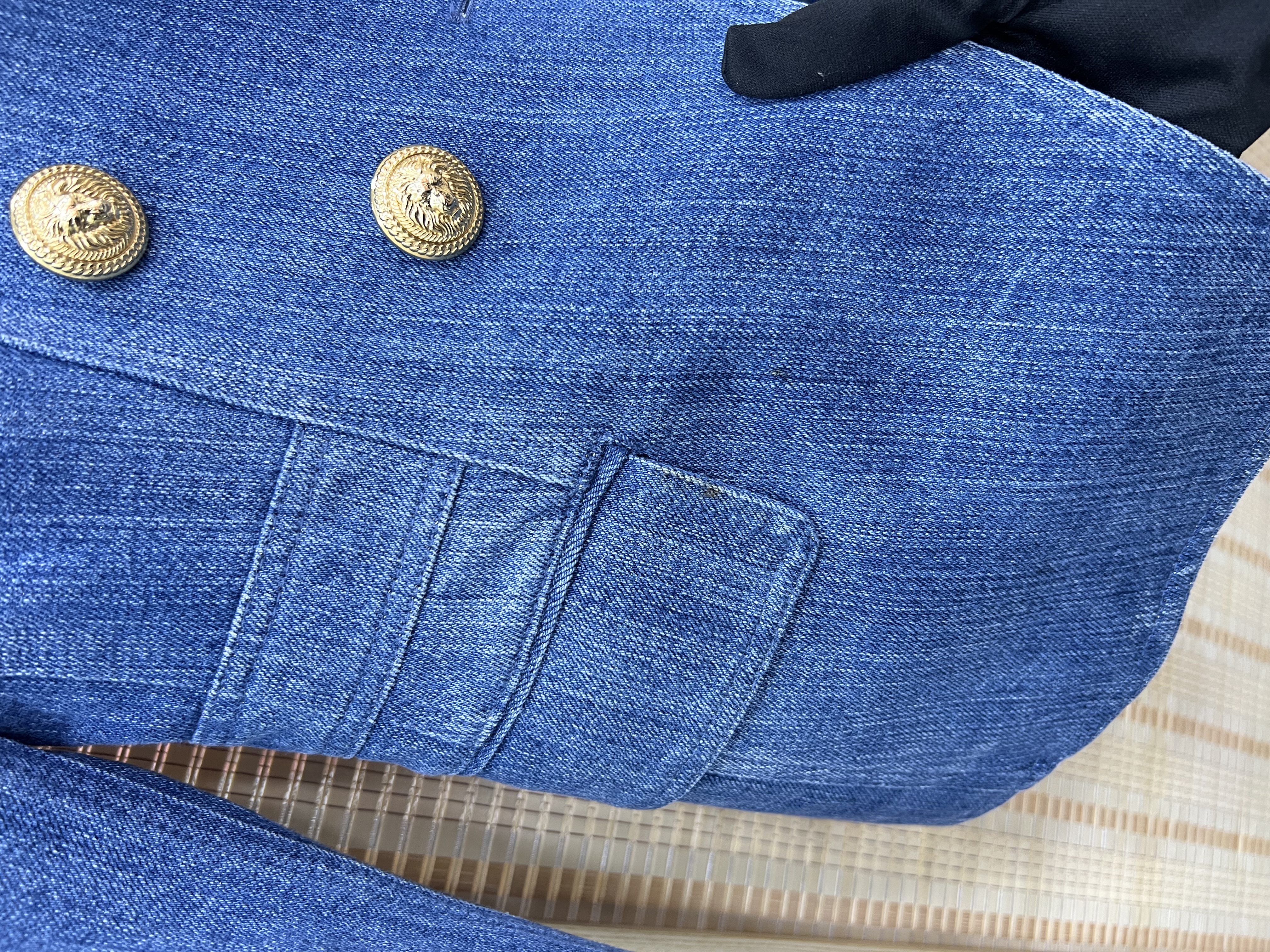 直播貨品 |  [1個-$100 2個-$300］EE73