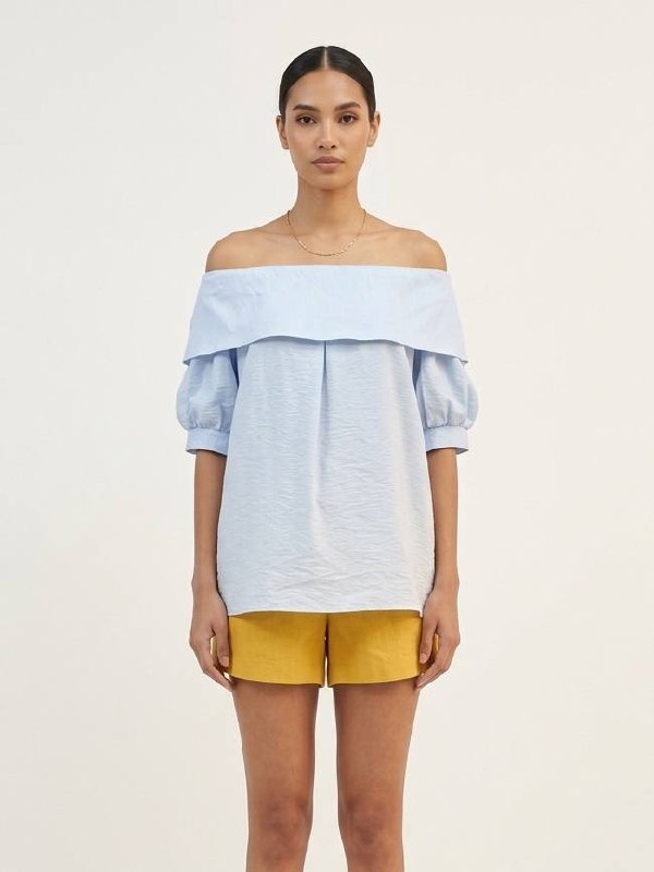 W89134 - Soft Shoulder Top 