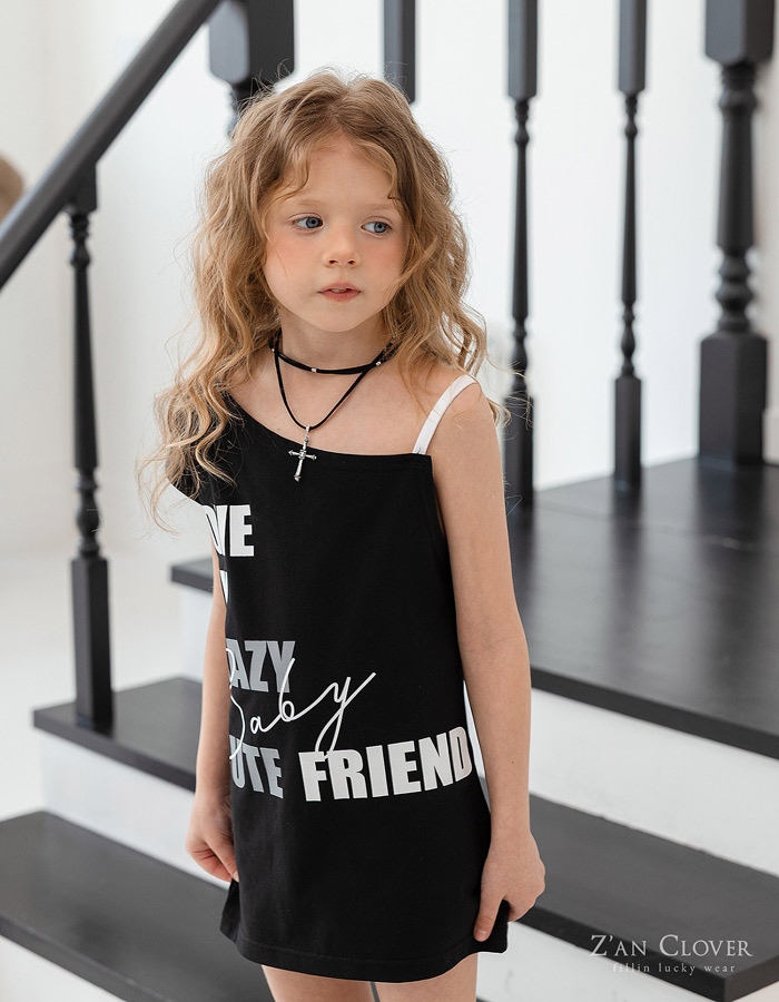 🇰🇷ZAN CLOVER one piece