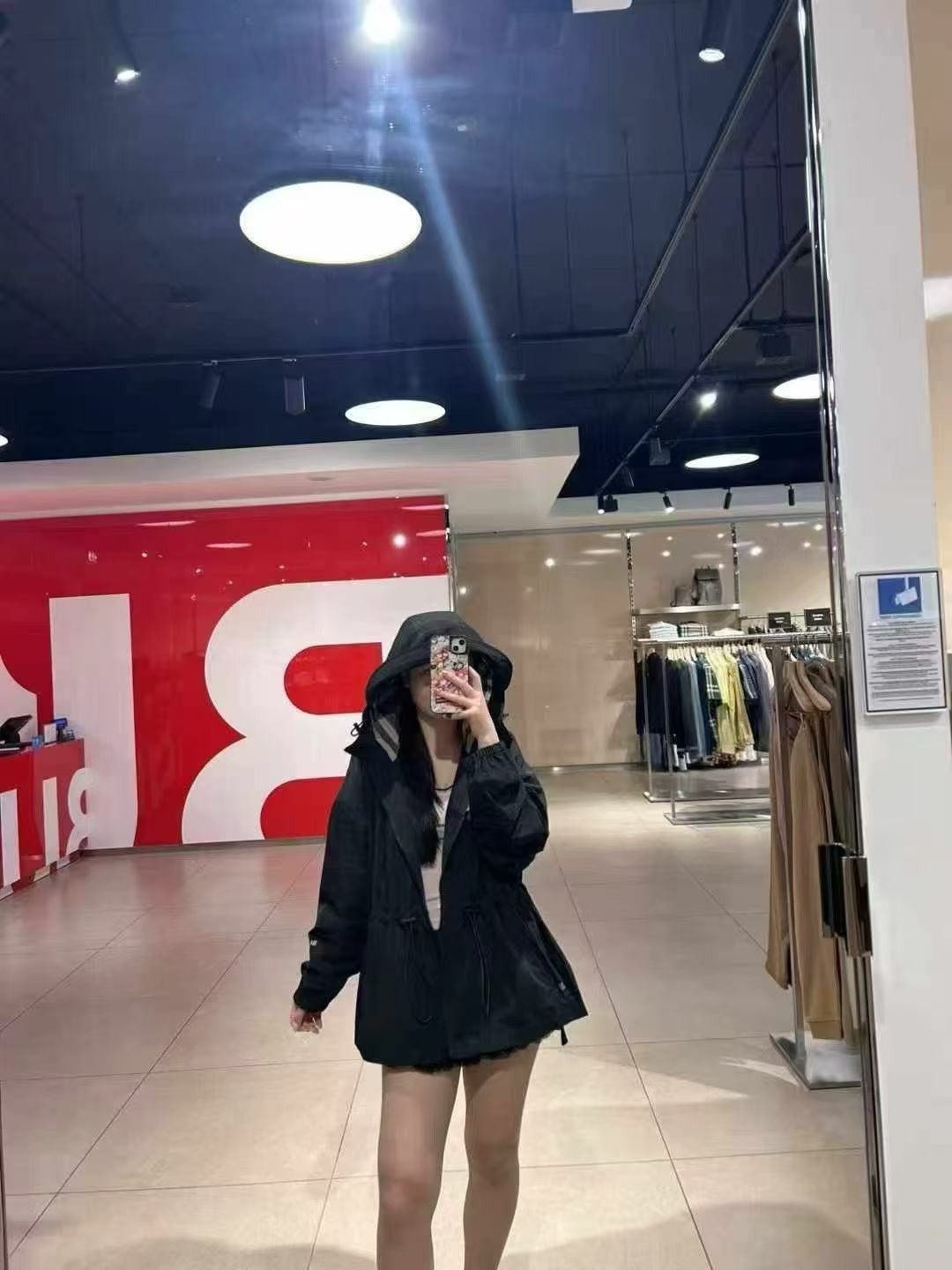 Burberry 黑色風褸