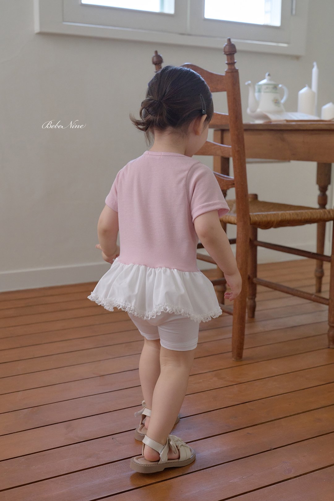 ☀️預訂 韓國直送☀️🇰🇷Bebenine三色下擺荷葉邊拼接短袖上衣