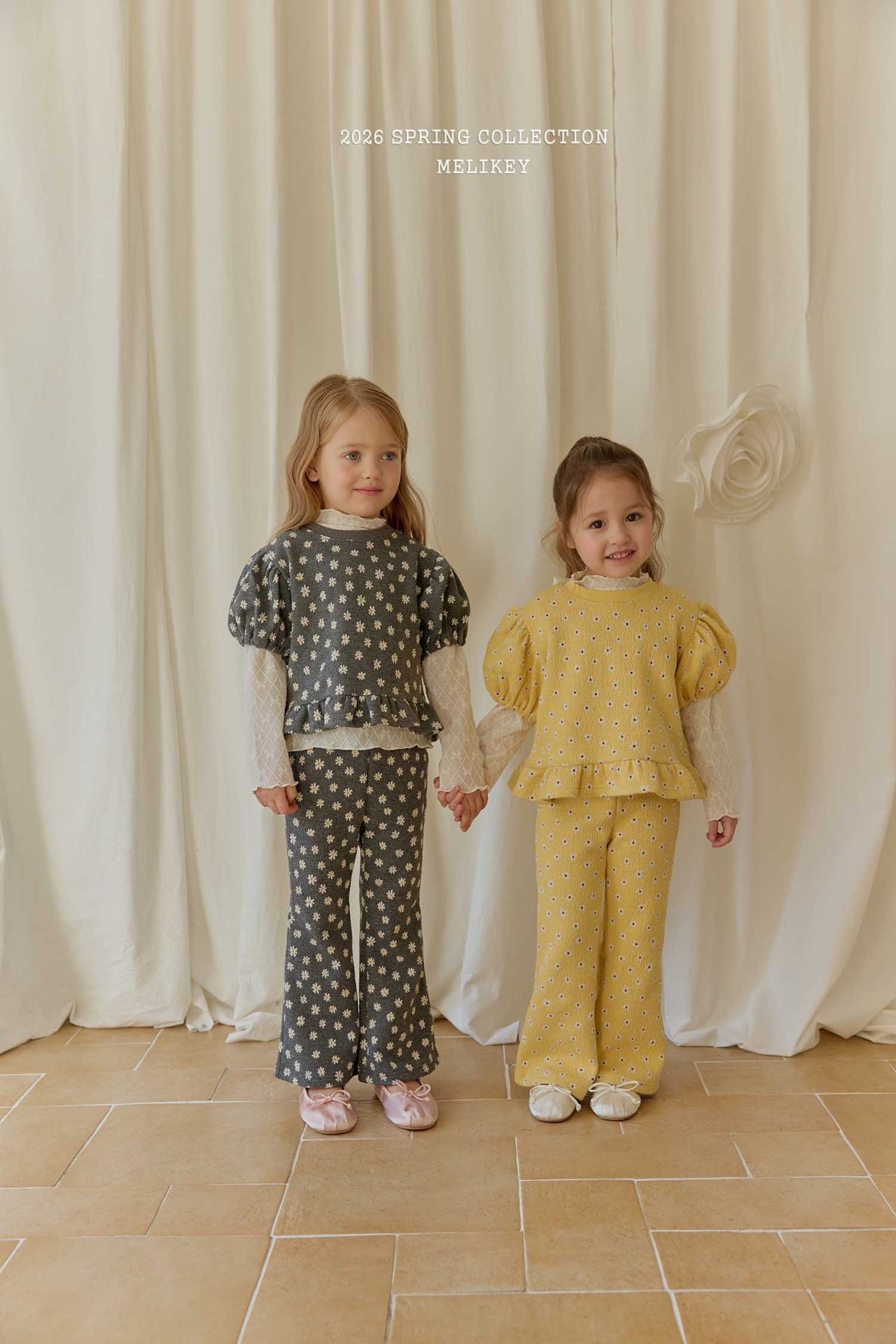 花花 Top (內搭需另配) / 花花長褲 / 蝴蝶結扣針