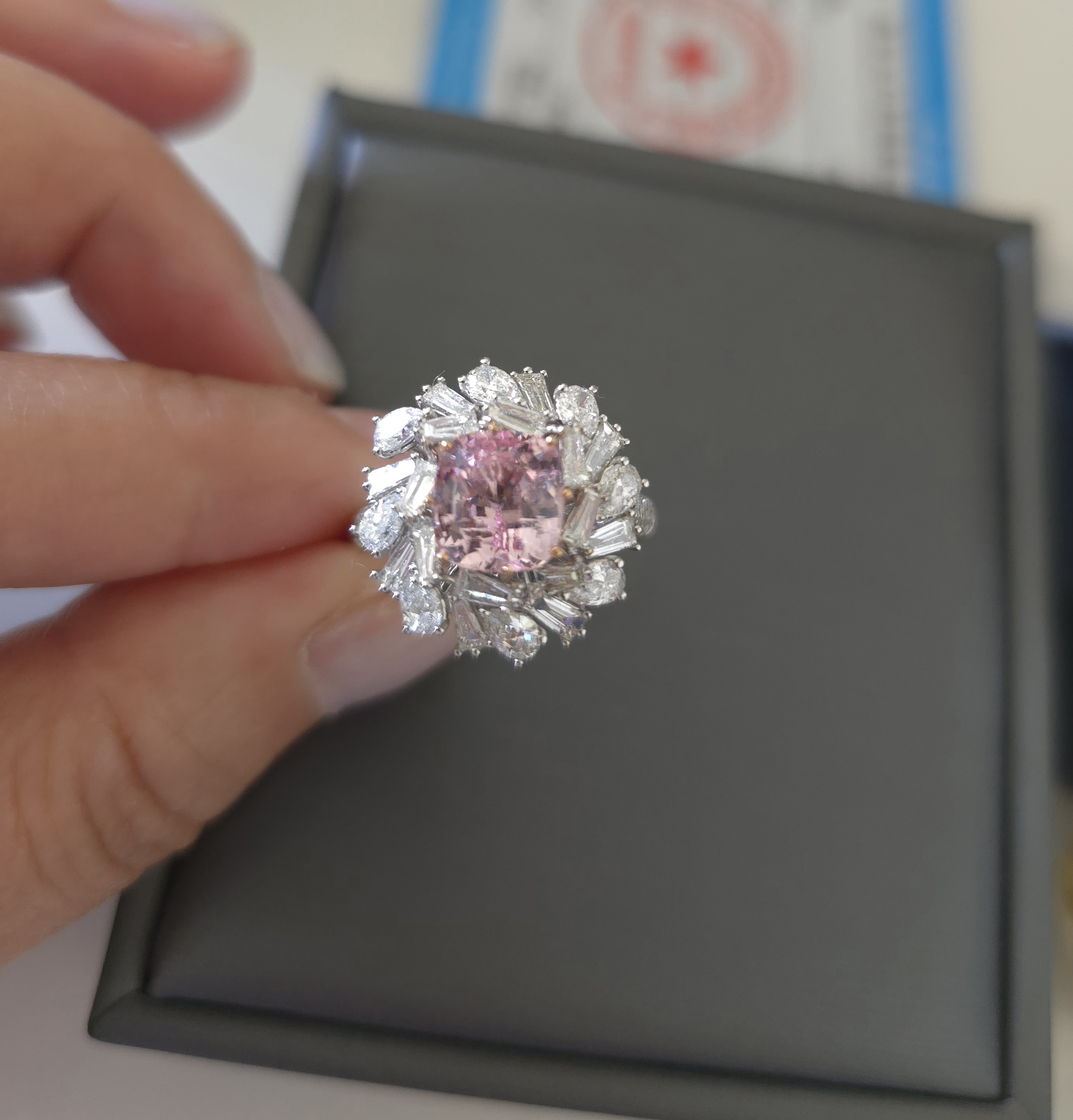 18K帕帕拉卻鑽石戒指