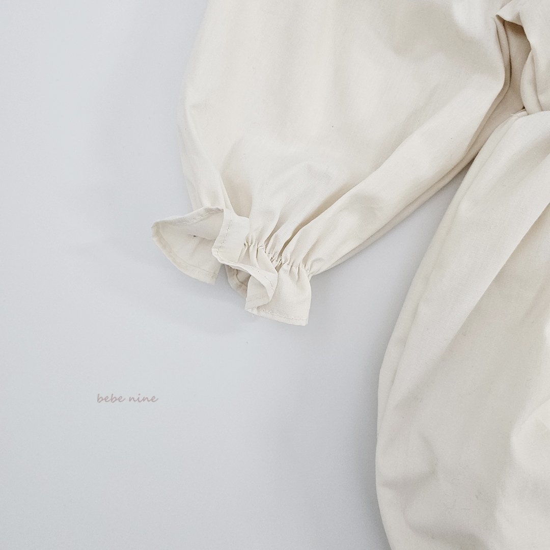 🌸預訂 韓國直送🌸🇰🇷Bebenine兩色蕾絲花邊寬鬆長袖連身服