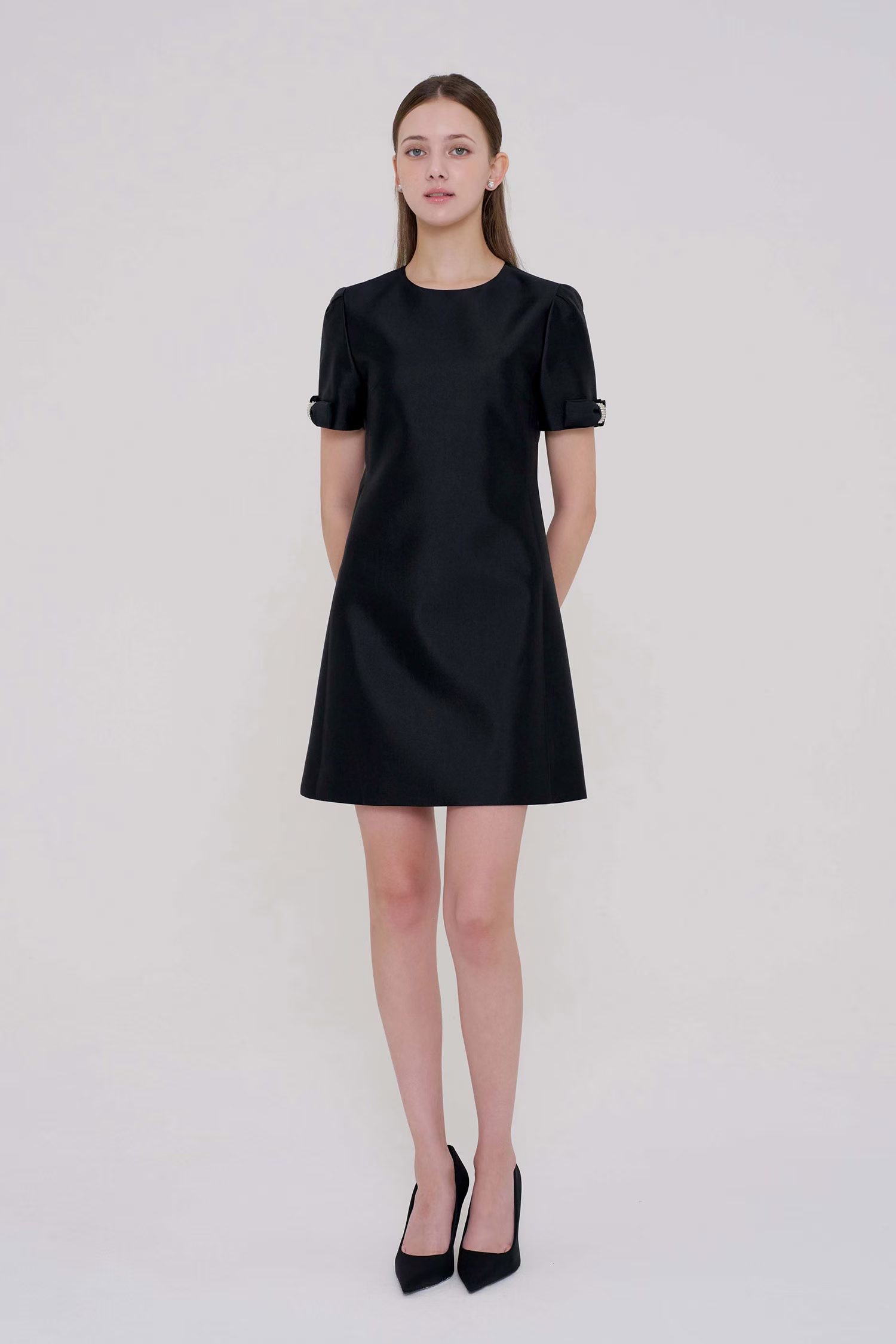 Elegant silky ribbon dress