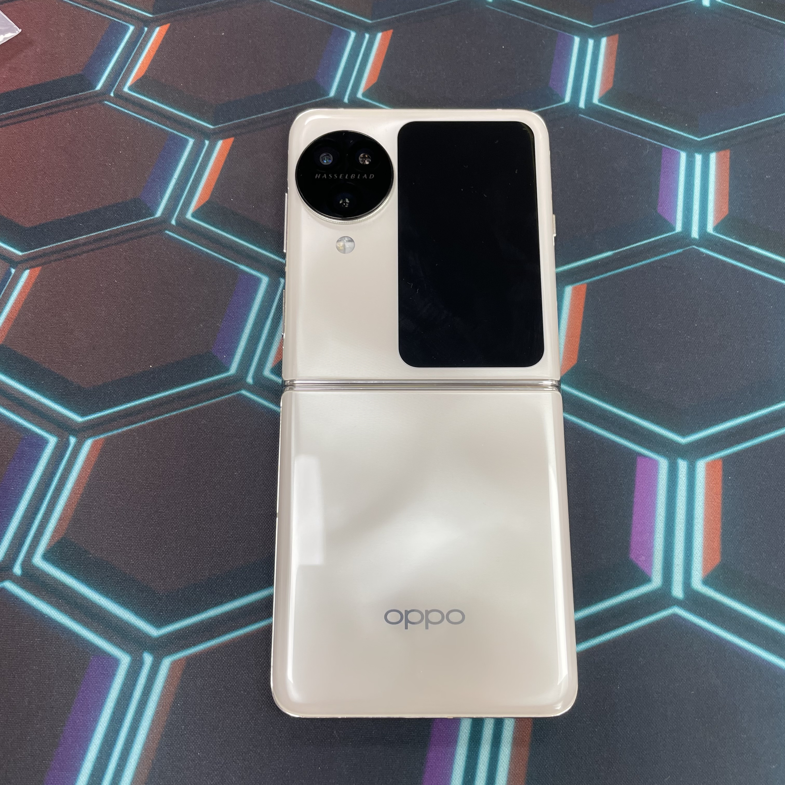 *7514 Oppo Find N3 Flip 完美機 12+256GB 白色 white
