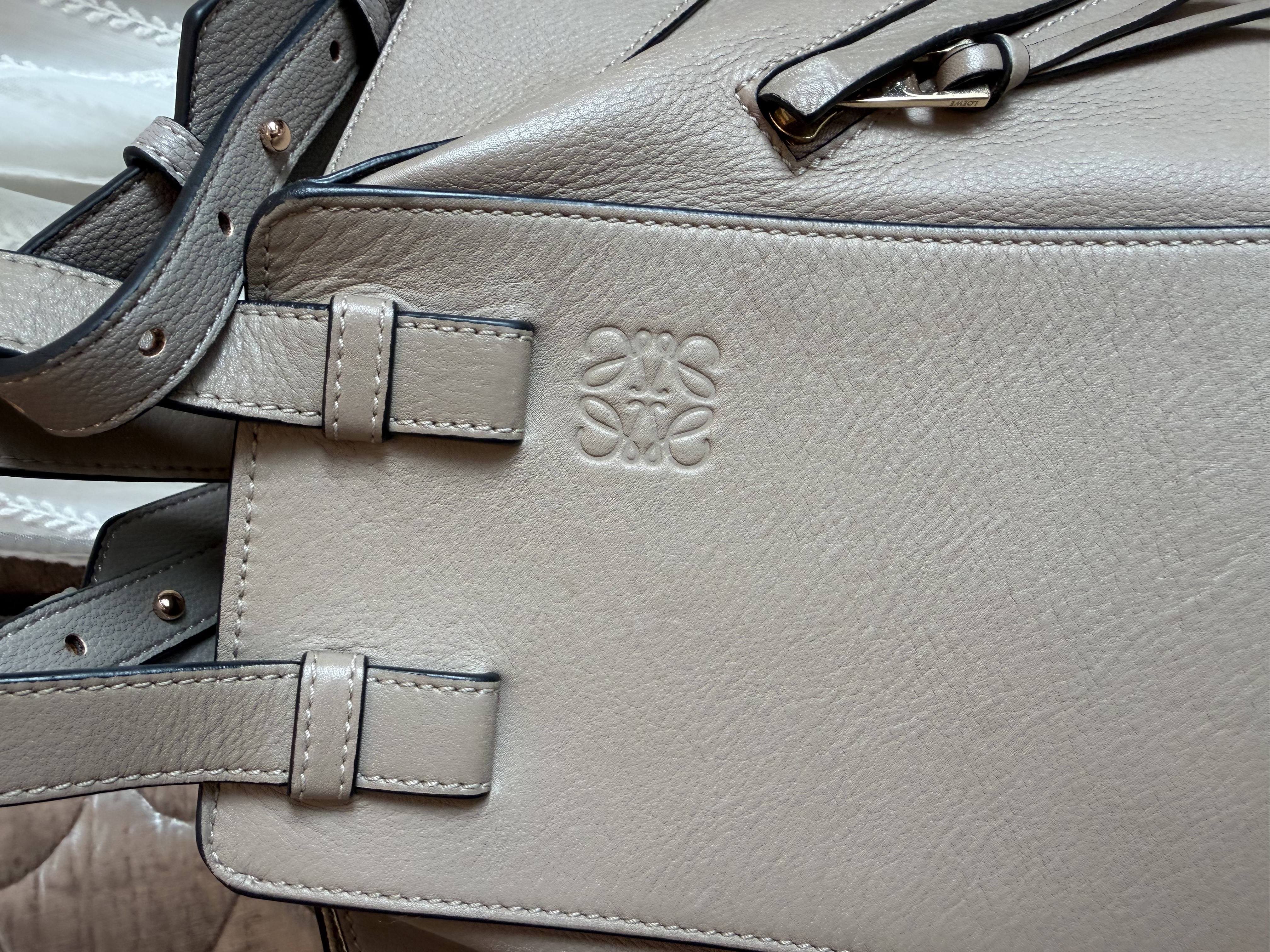 Loewe Hammock grey leather bag / shoulder bag handbag crossbody bag