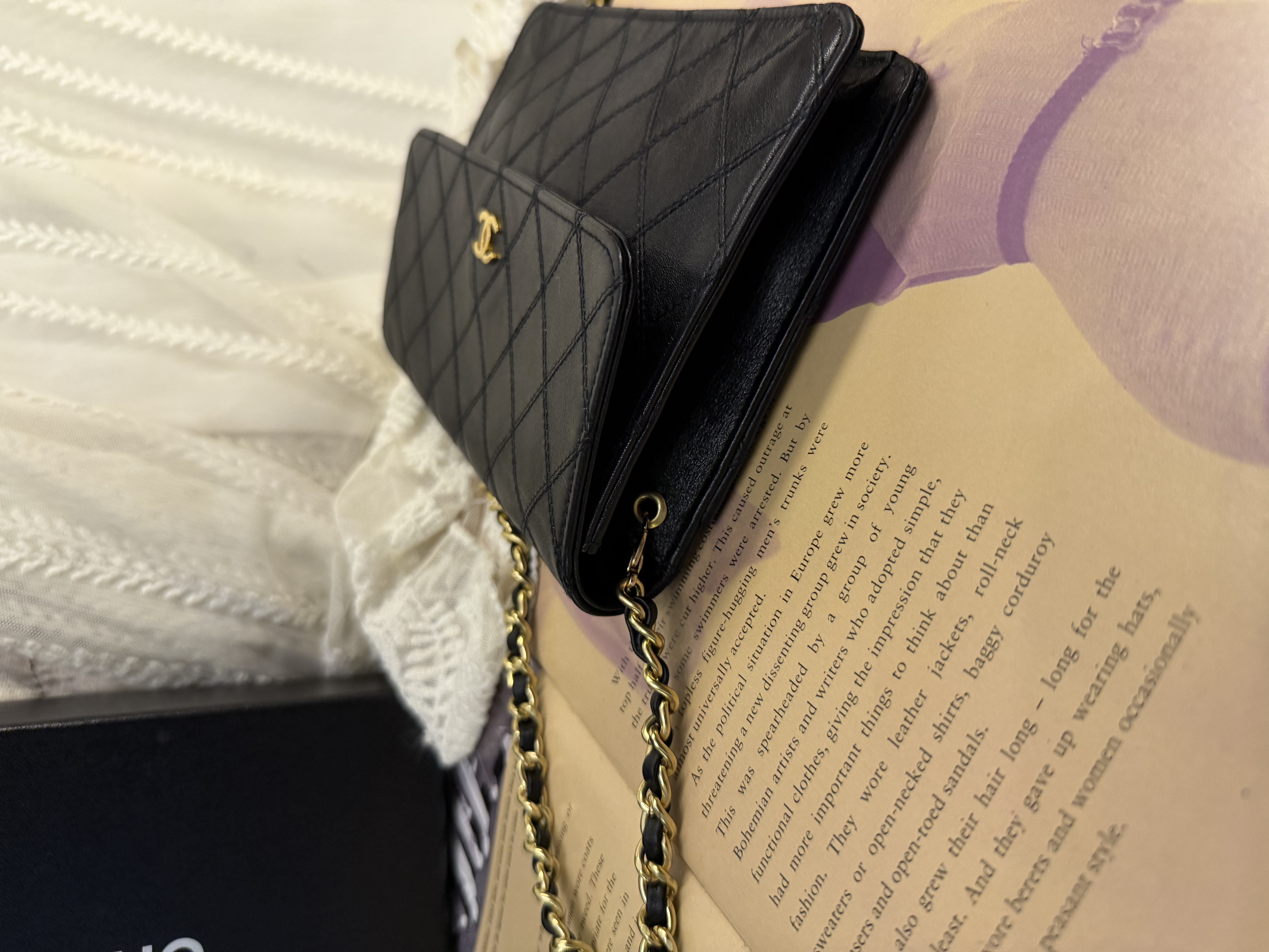 chanel cc black matelasse  black leather flap cutch bag