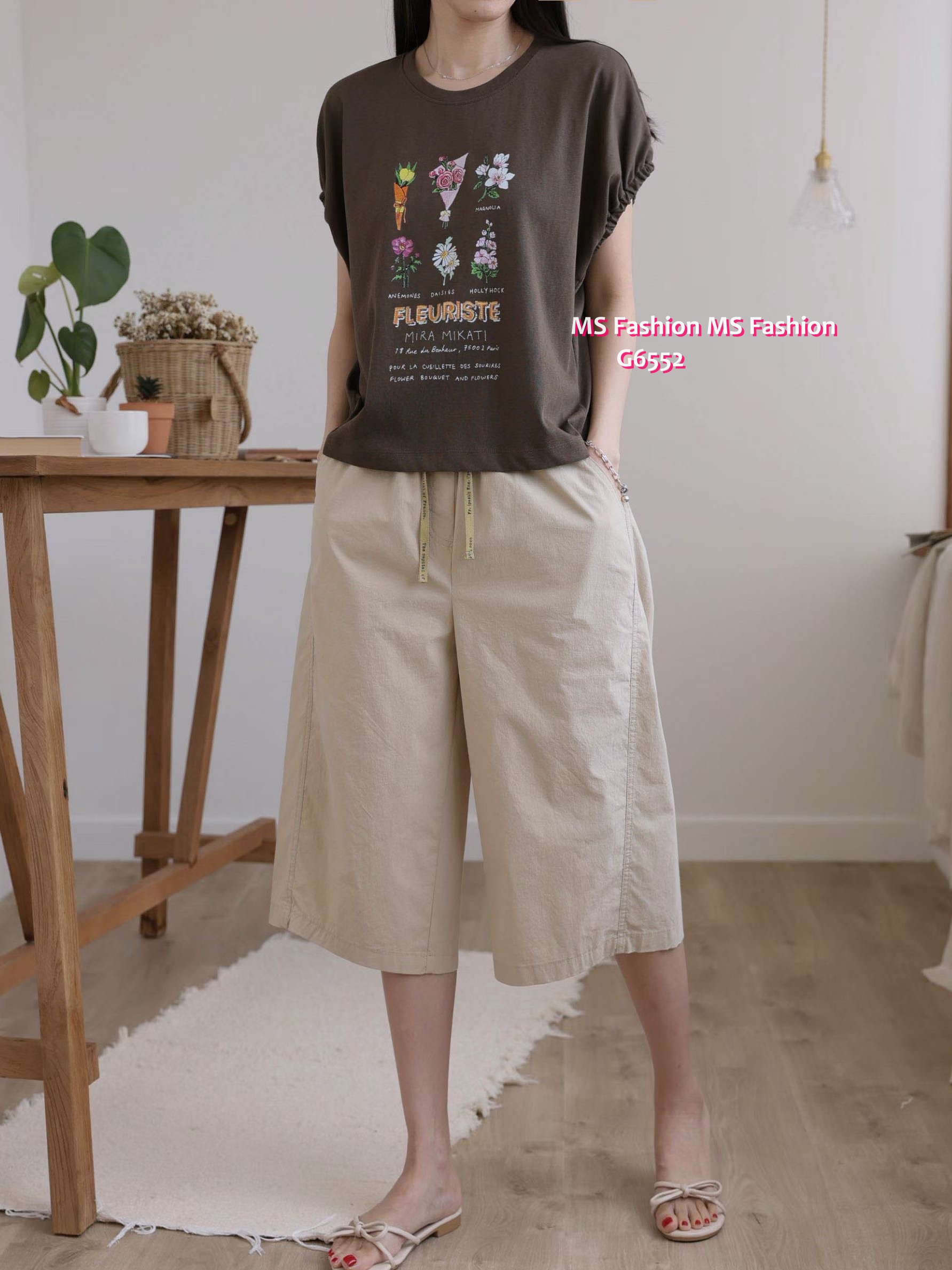 G6552 靚花print橡筋袖top
