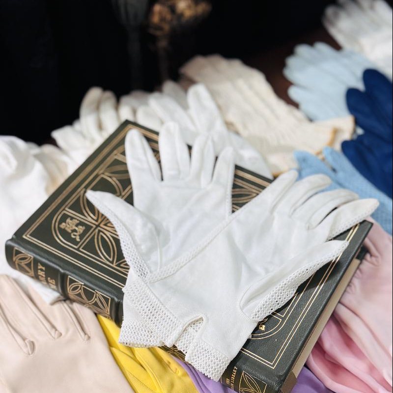 Vintage 1960s Mesh white Gloves(MT2425)