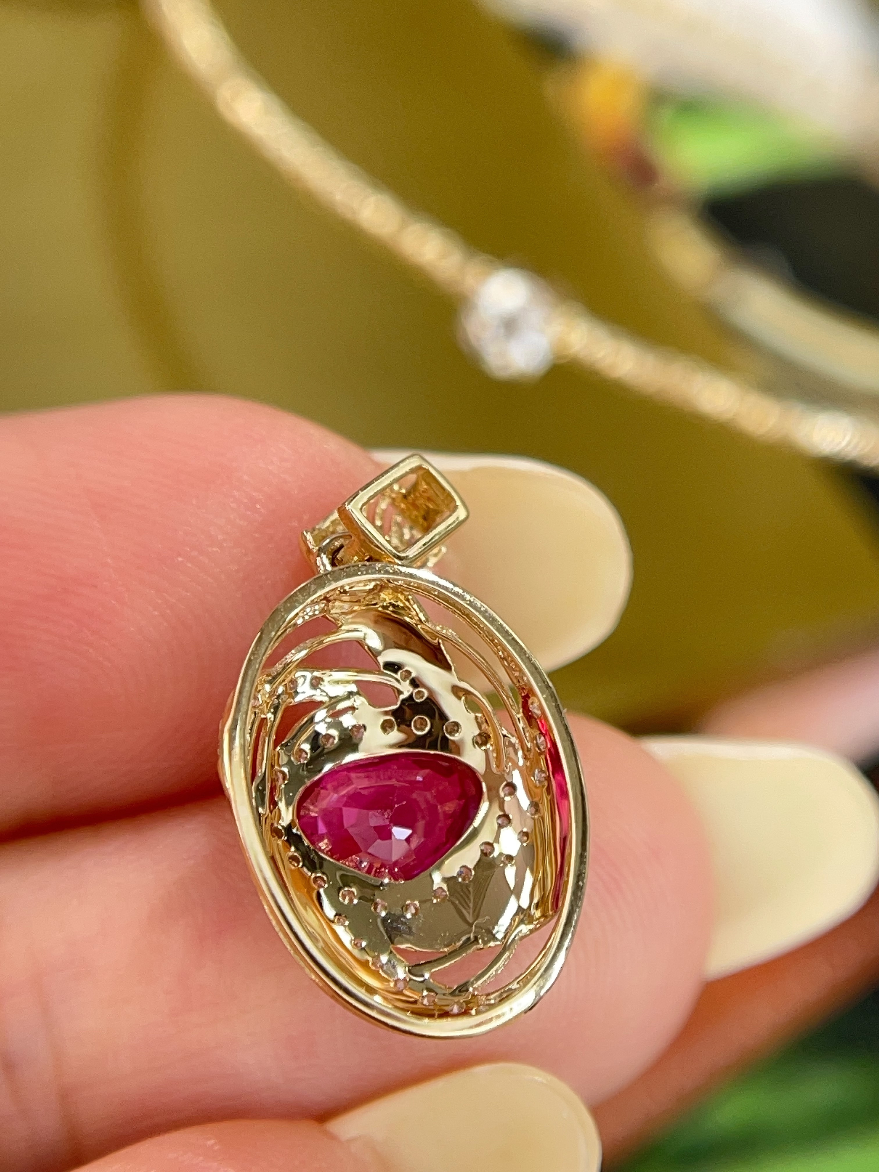 18K Gold Multi-way Ruby Pendant N031807