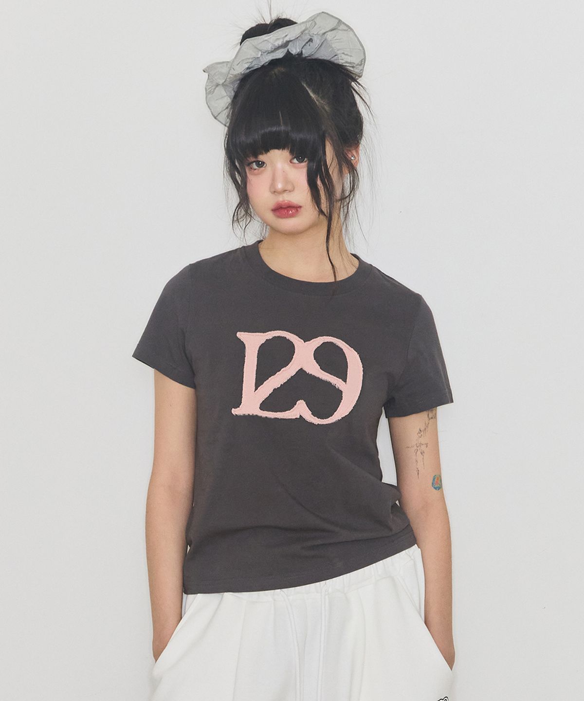 🇰🇷訂購｜ILLIGO｜金高恩's Pick｜129 Logo Patch T-shirt 10色 