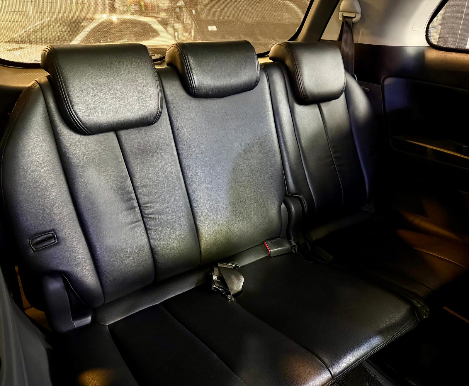 Toyota Estima 2.4 2010