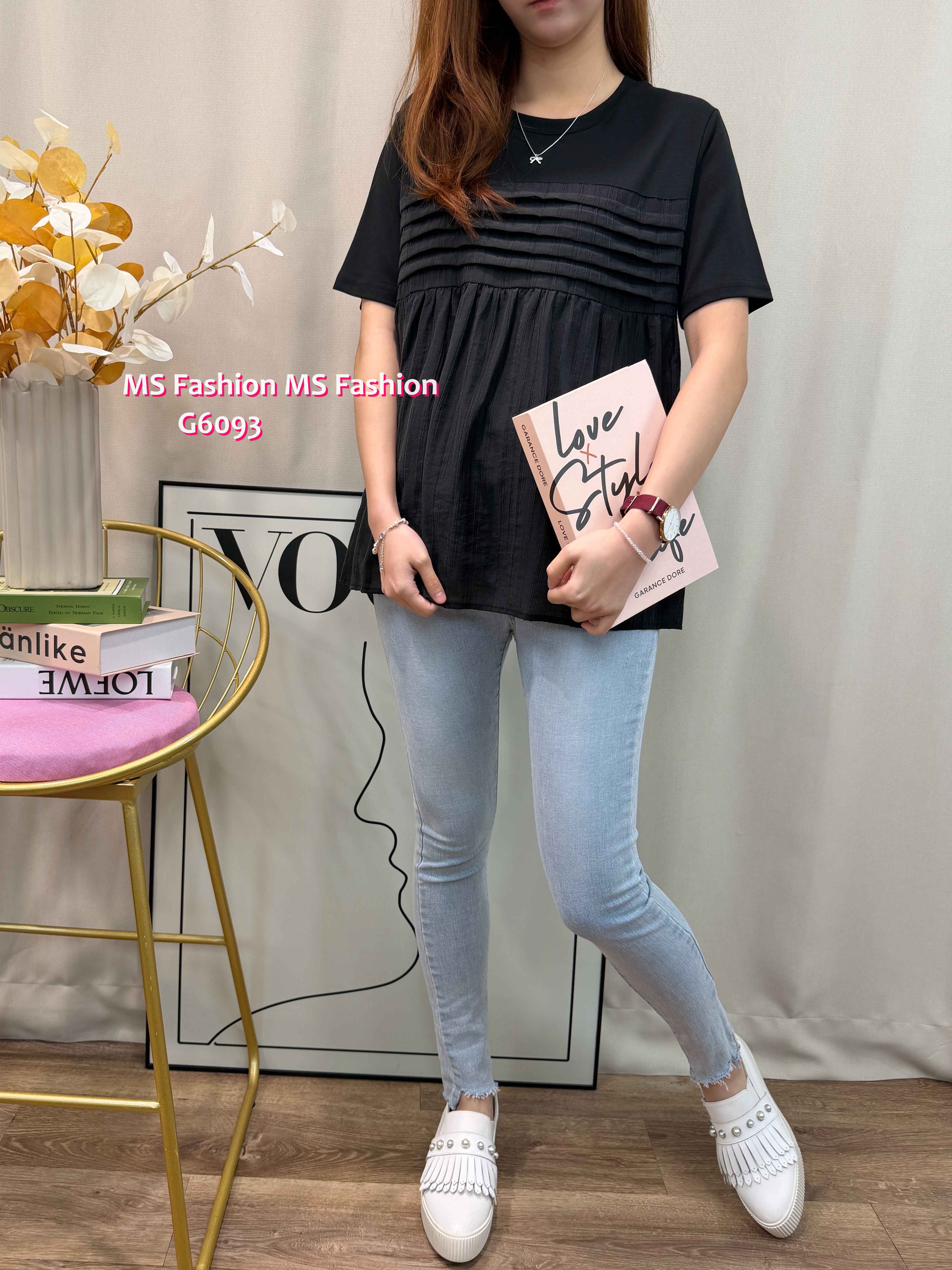 G6093 韓國🇰🇷淨色娃娃拼布top