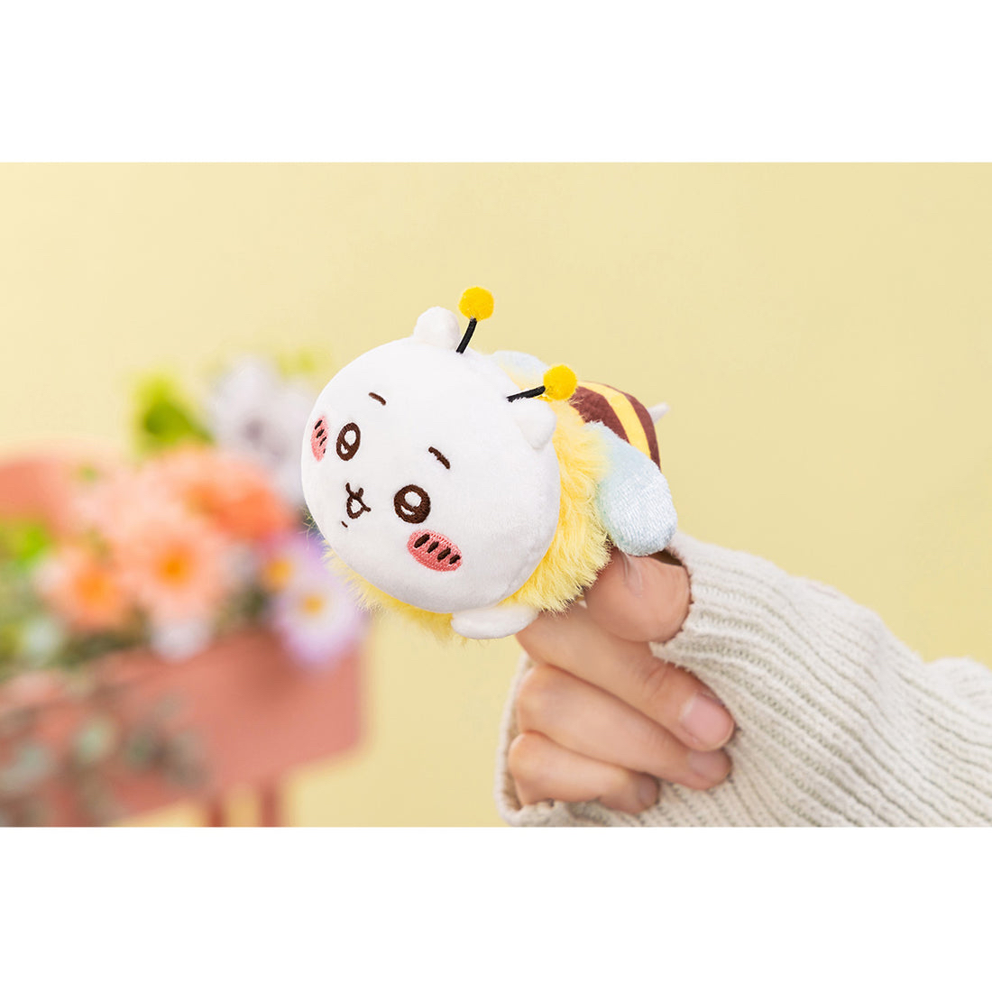 【Apr15日版官方再入荷】Chiikawa 小蜜蜂掛飾 -Chii