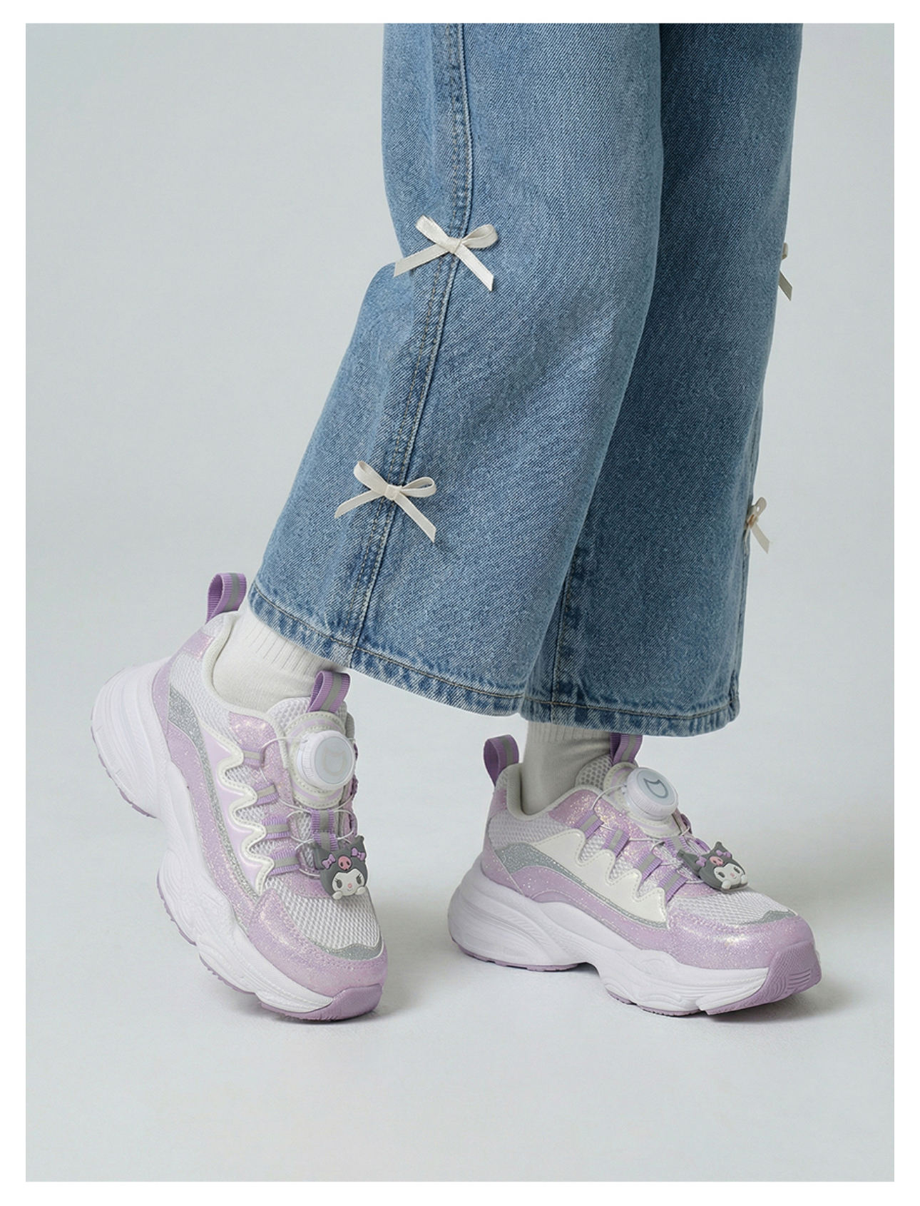 🇰🇷預訂 韓國直送🇰🇷Sanrio兩色人物裝飾撥盤式閃粉波鞋