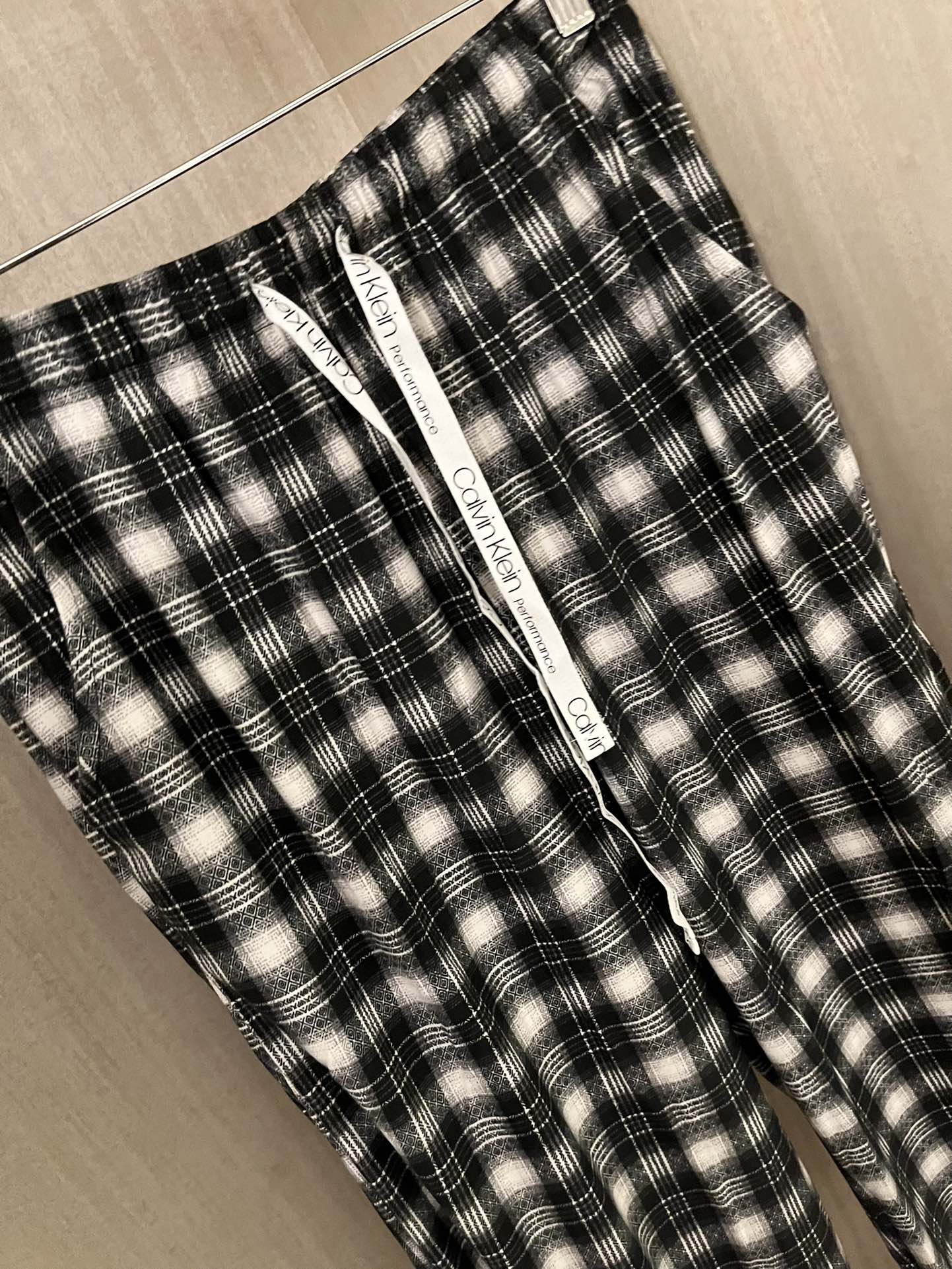 $188套。​🏠 CK 三色家居服套裝｜極致舒適之選 ☁️