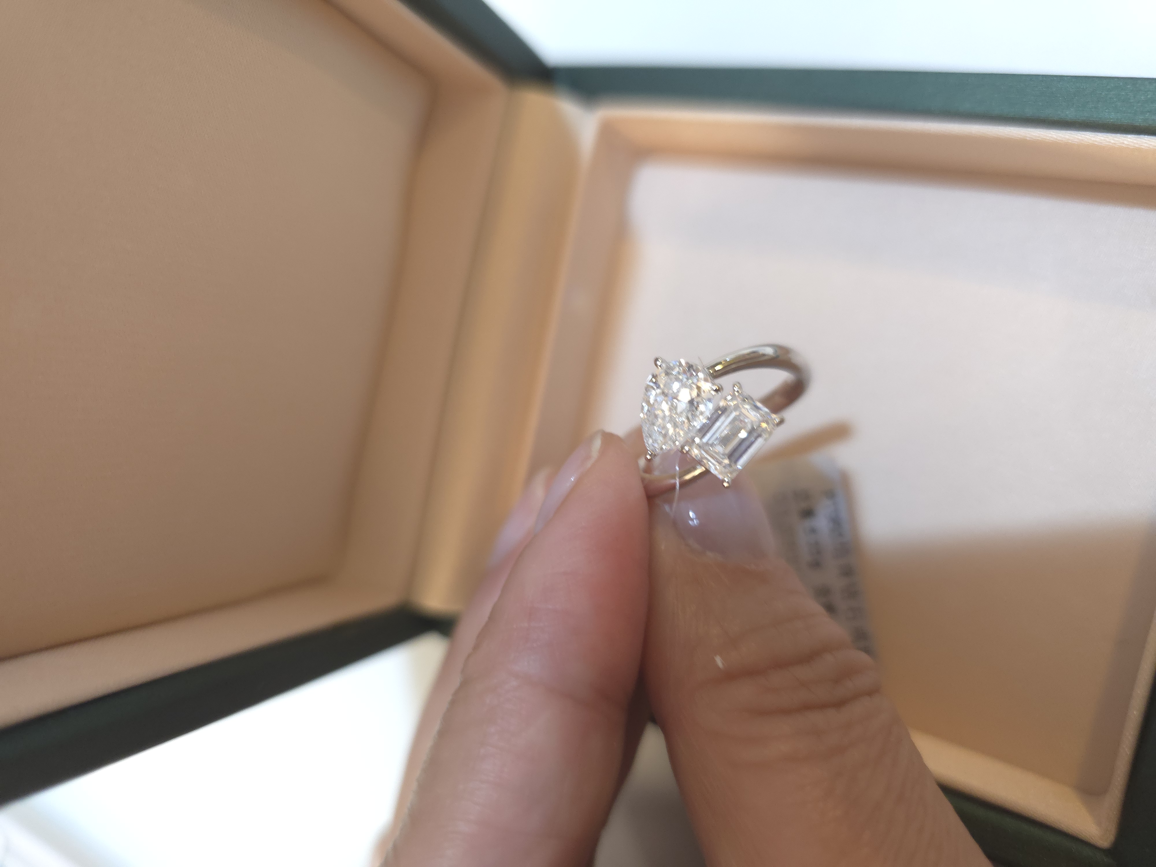 pt950 培育鑽石戒指 D1.009/1.038 G4.92 S14