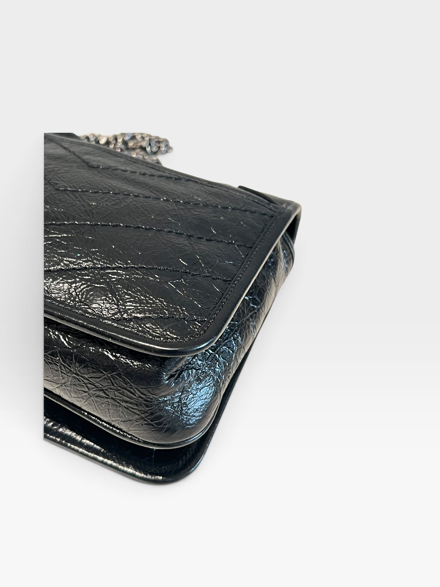 Pre-Owned YSL Nikki / Product Code: 091805