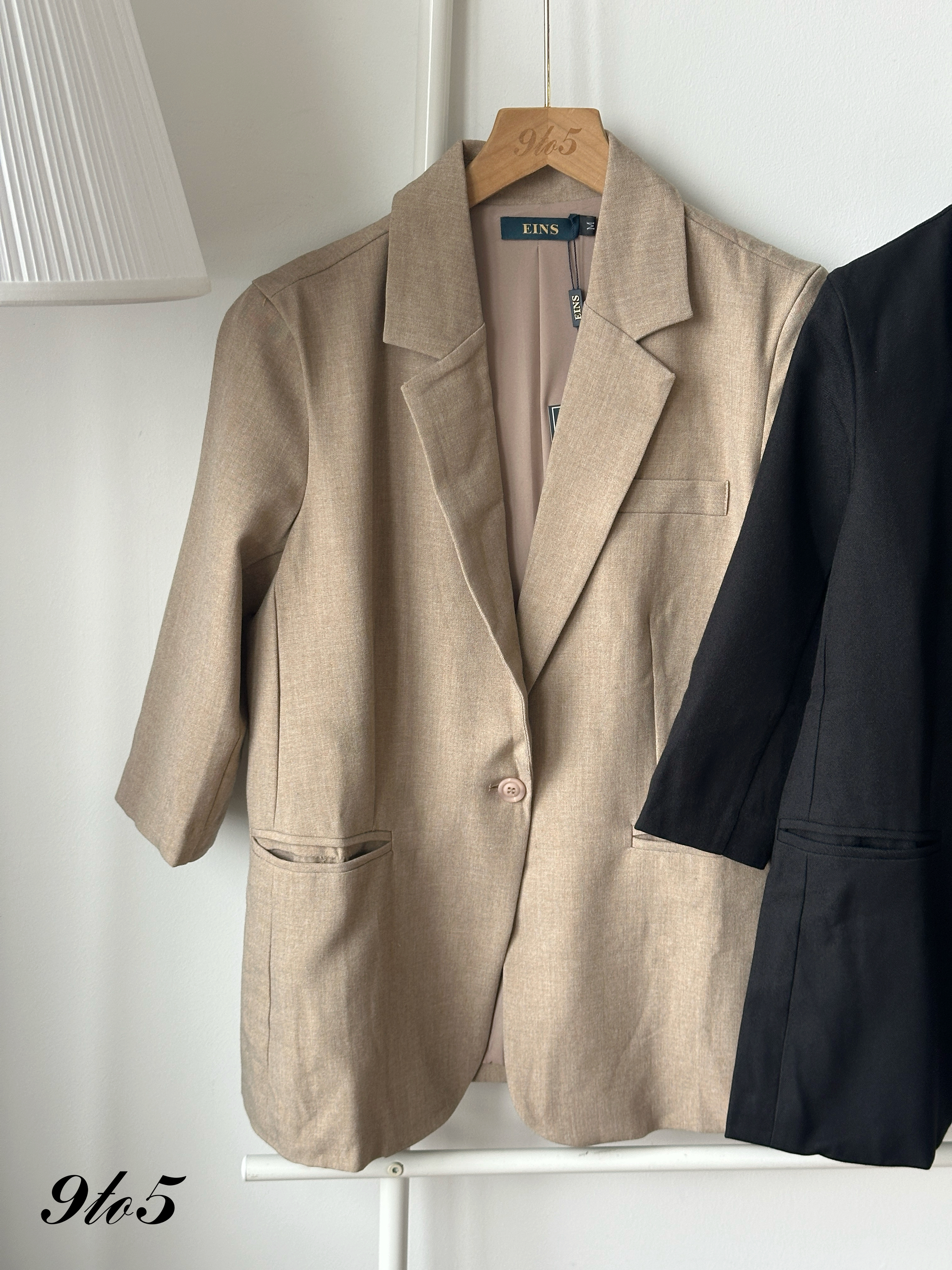 T4342 Half Sleeve Blazer - Black & Brown