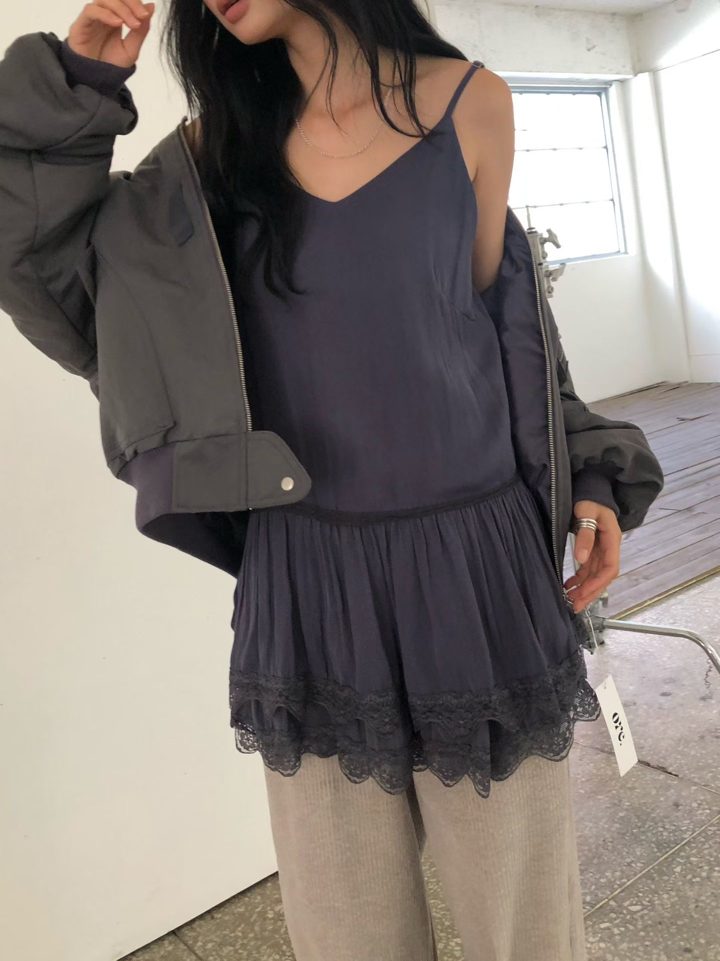 Ruffle layer vest