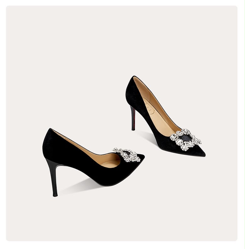 84015  Patricia Heels
