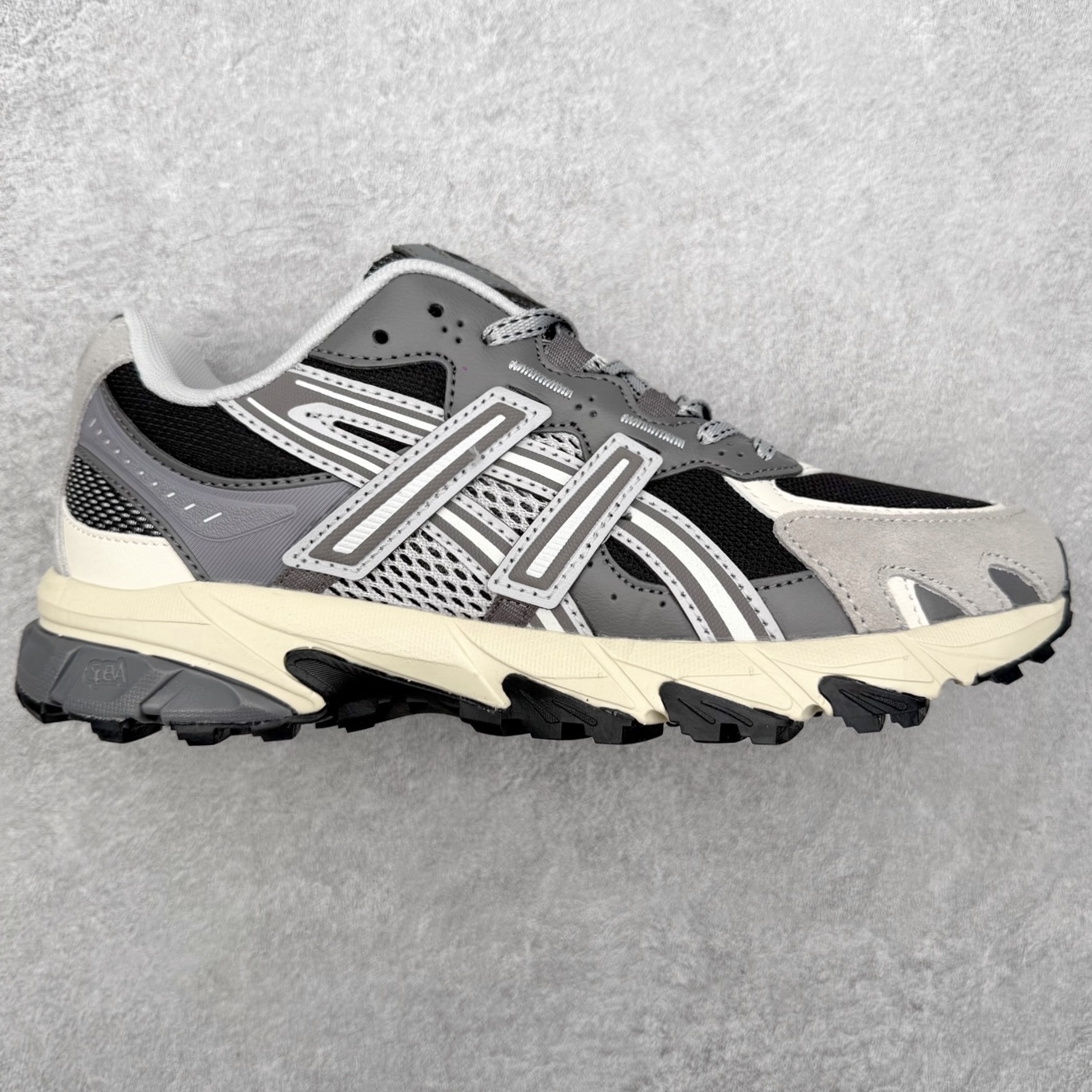 Asics Gel-Sonoma TR62