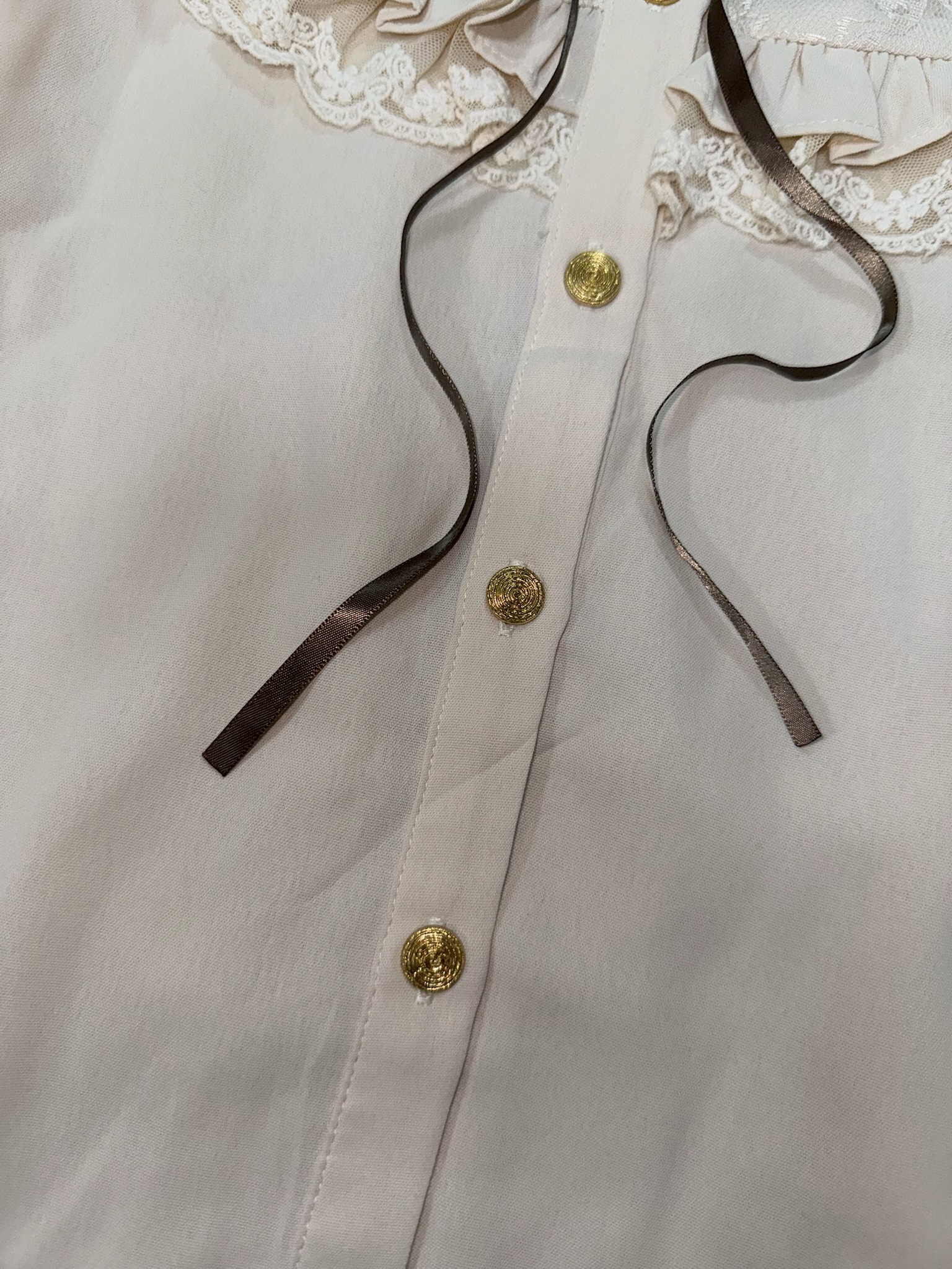 Cream Statement Collar Lace Blouse with Ribbon