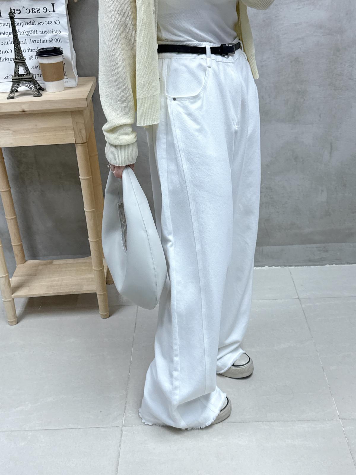 D19 半透紗邊線外套