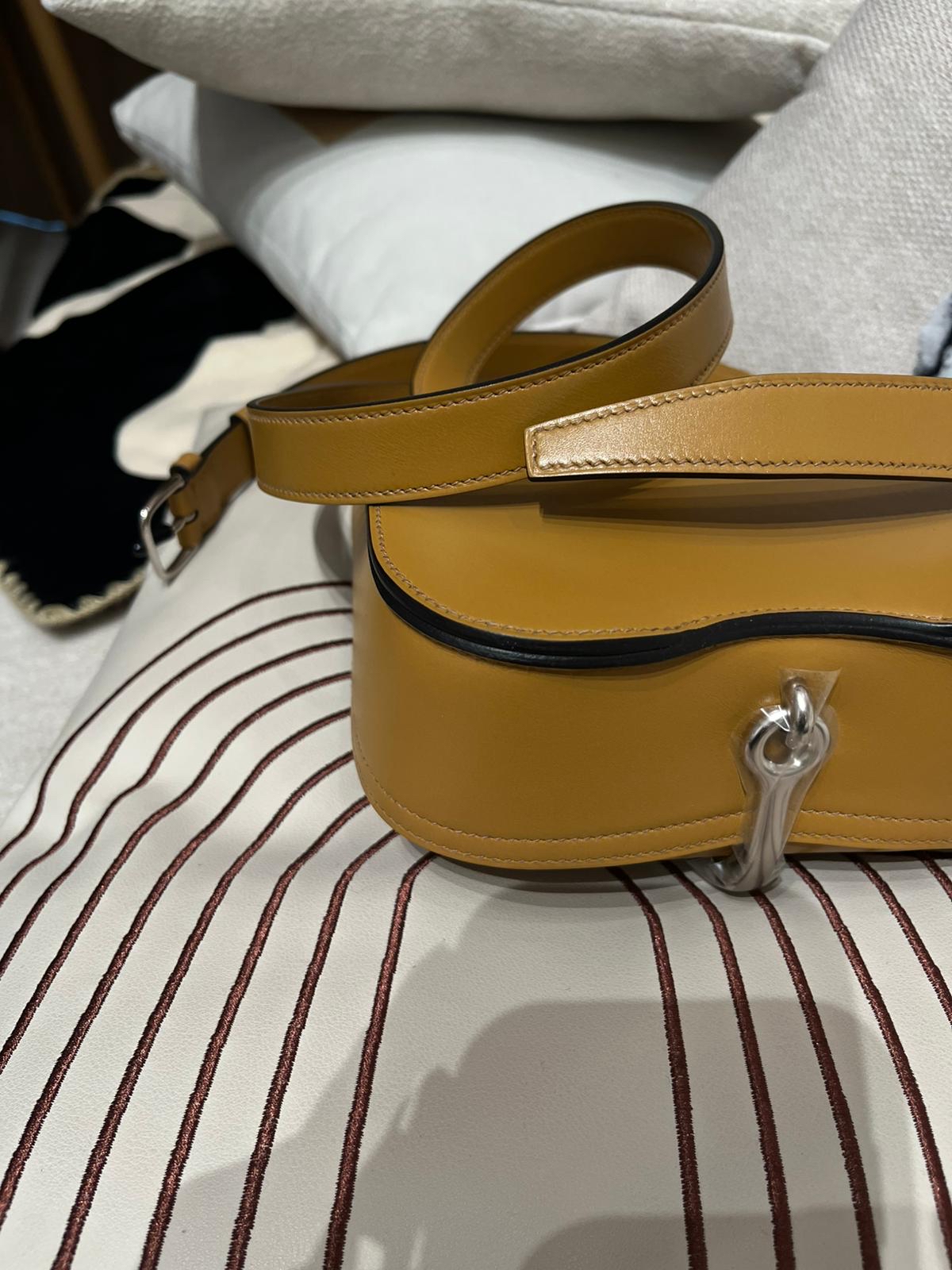 Hermes della Cavalleria Stamp B 100%Authentic , brand new ✅Dust bag✅Box✅專門店收據