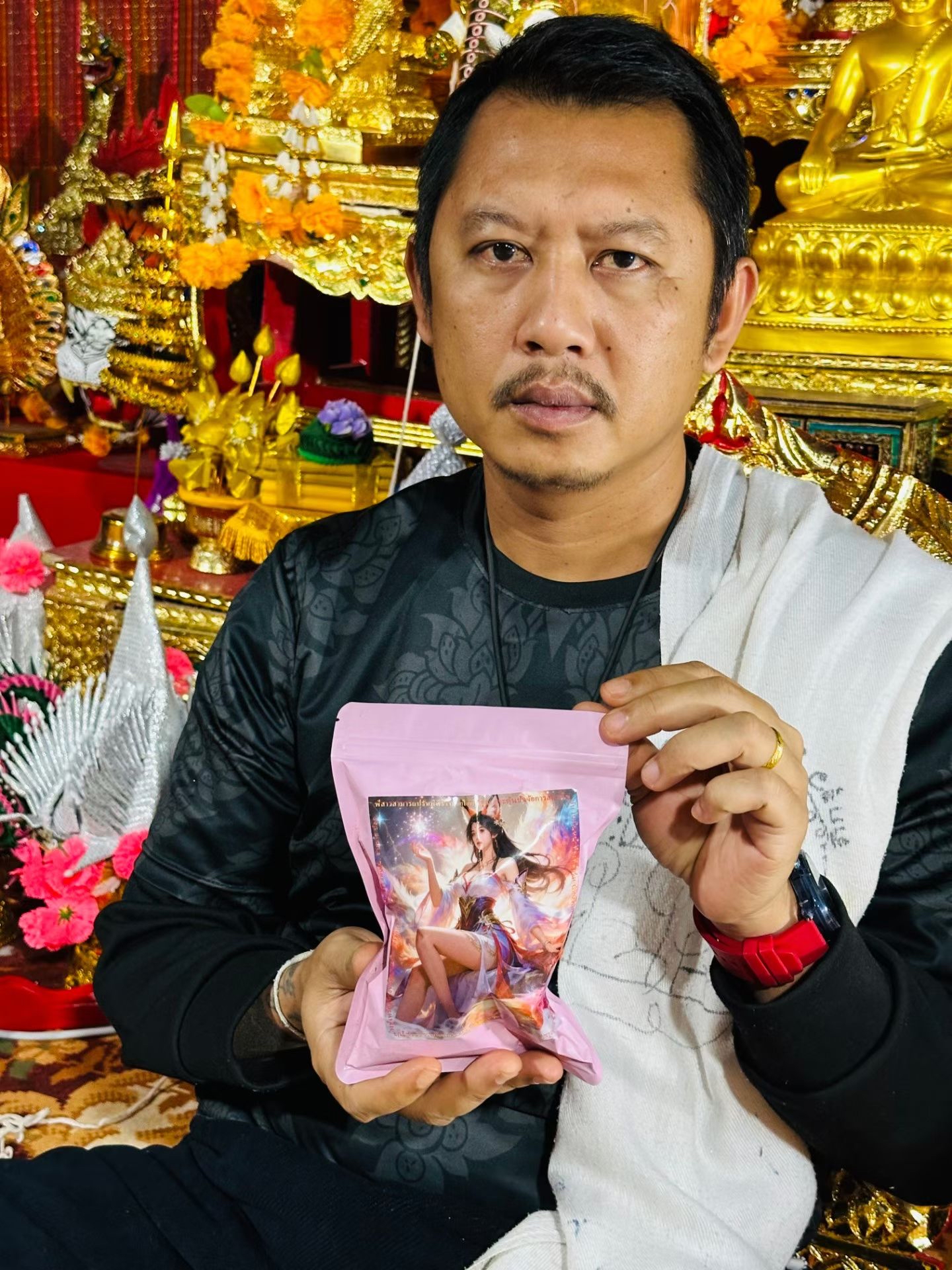 阿贊man 鎖齡煥膚 魔法塔香40顆左右