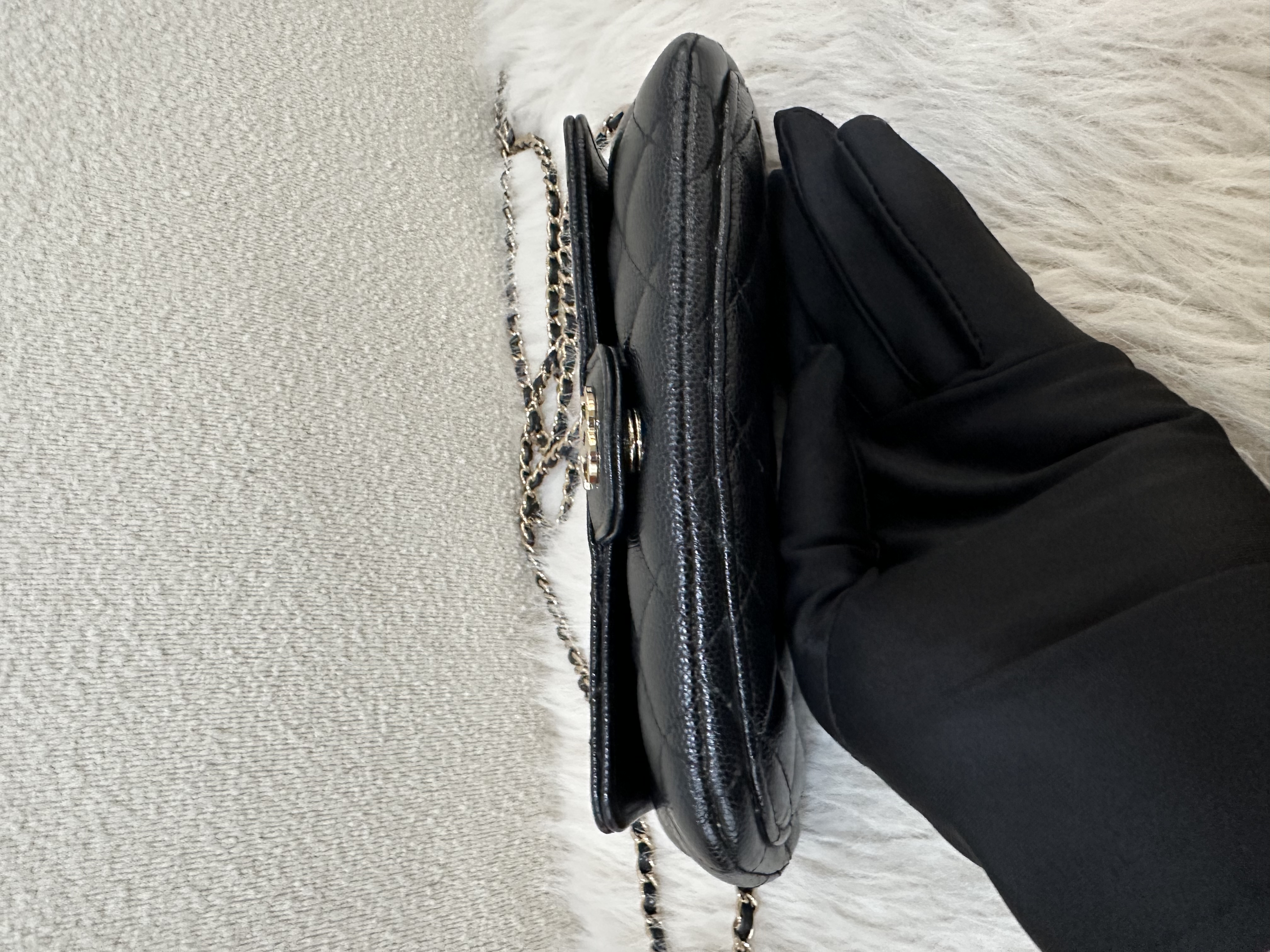 Pre-owned Chanel classic Glasses case / 26NY22