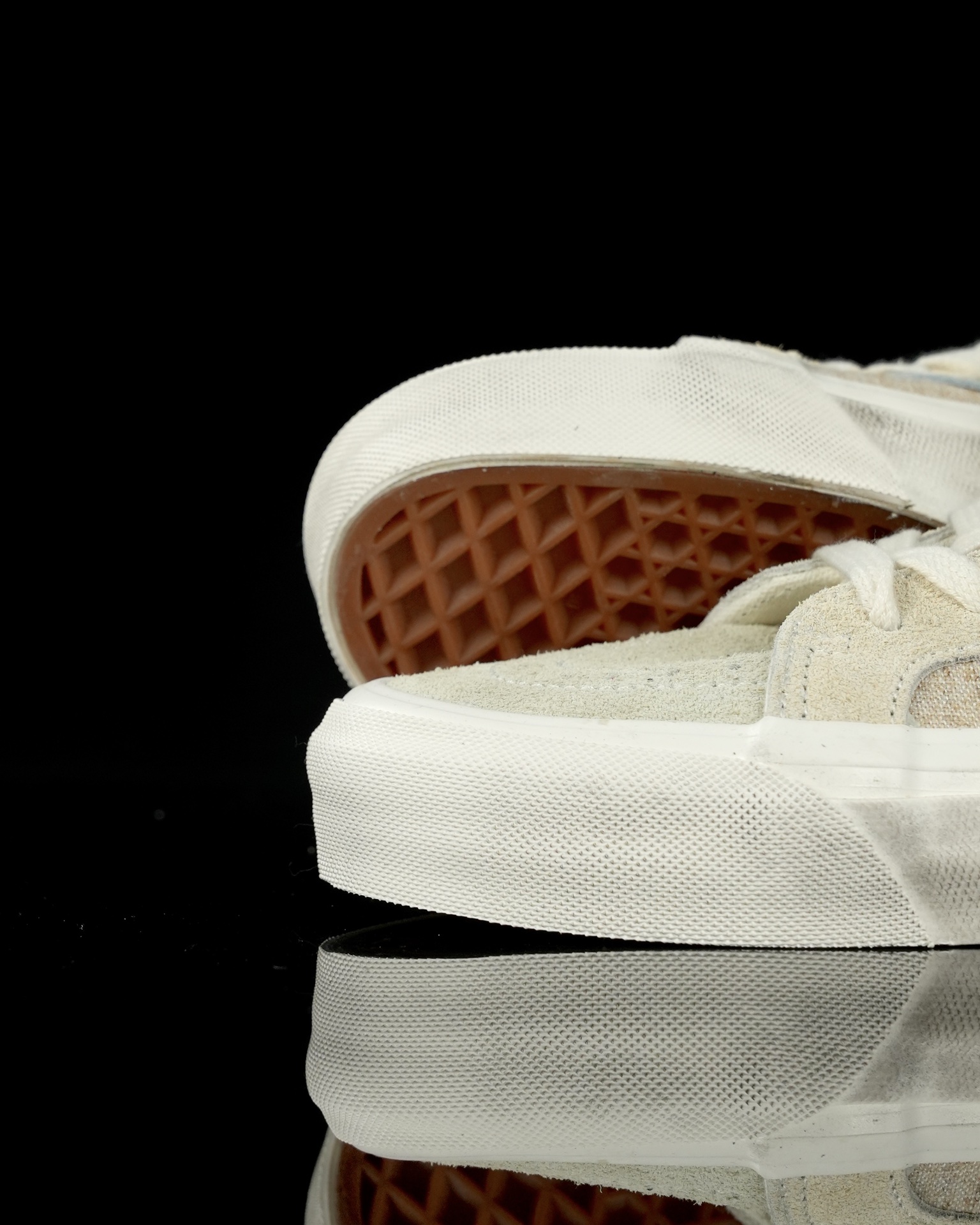 Notre x Vans Sk8-Hi Reissue