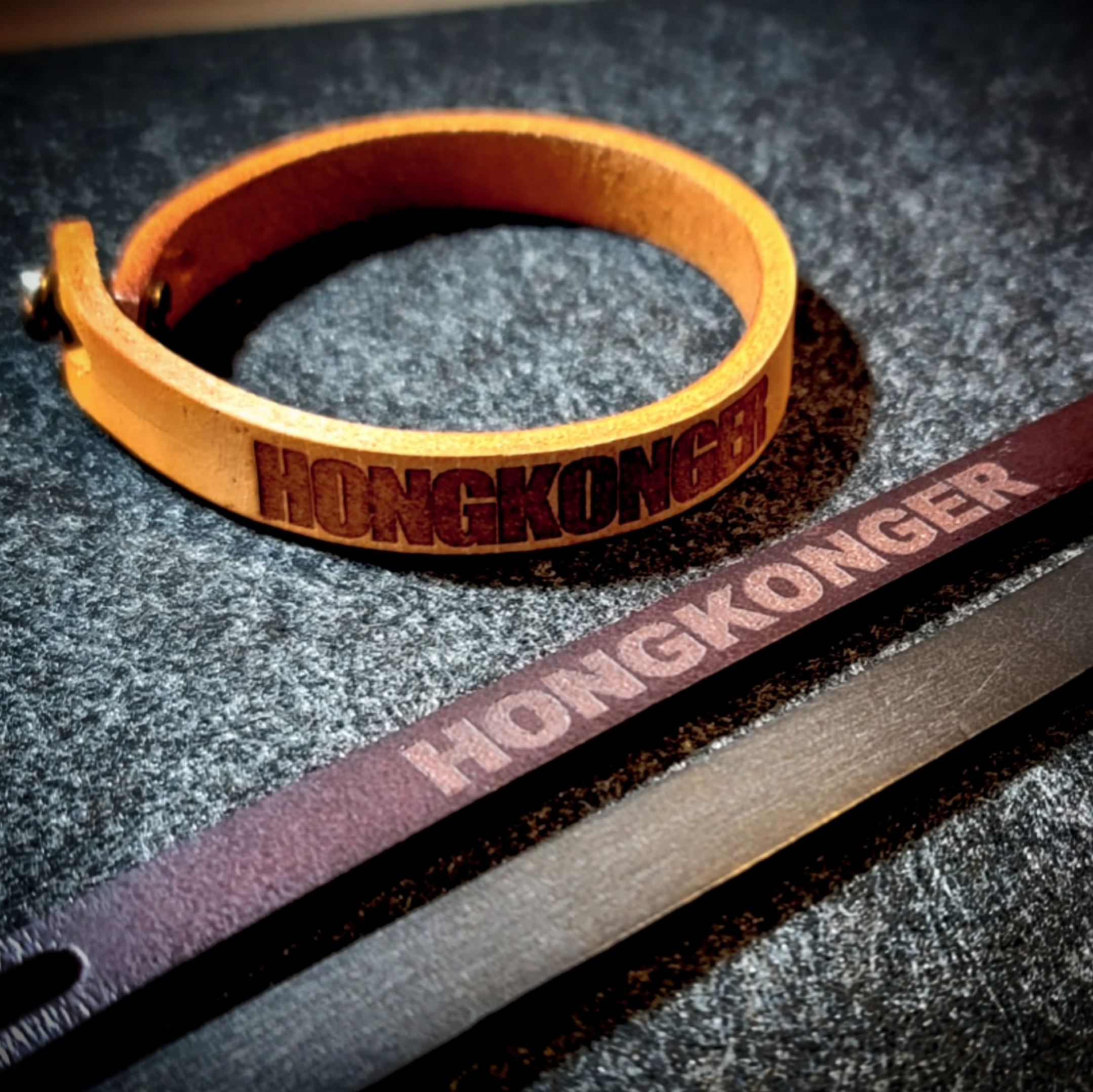 Artisan’s Touch | HONGKONGER 專屬・工藝皮手環 (免費刻名)