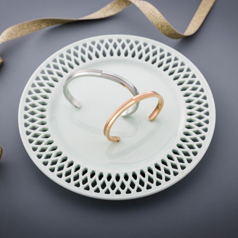 📦訂購 日本限定 White Clover 誕生石 手鐲 (一對)