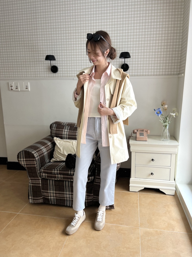 Stripe-Lined Relaxed Trench Coat (Cream)