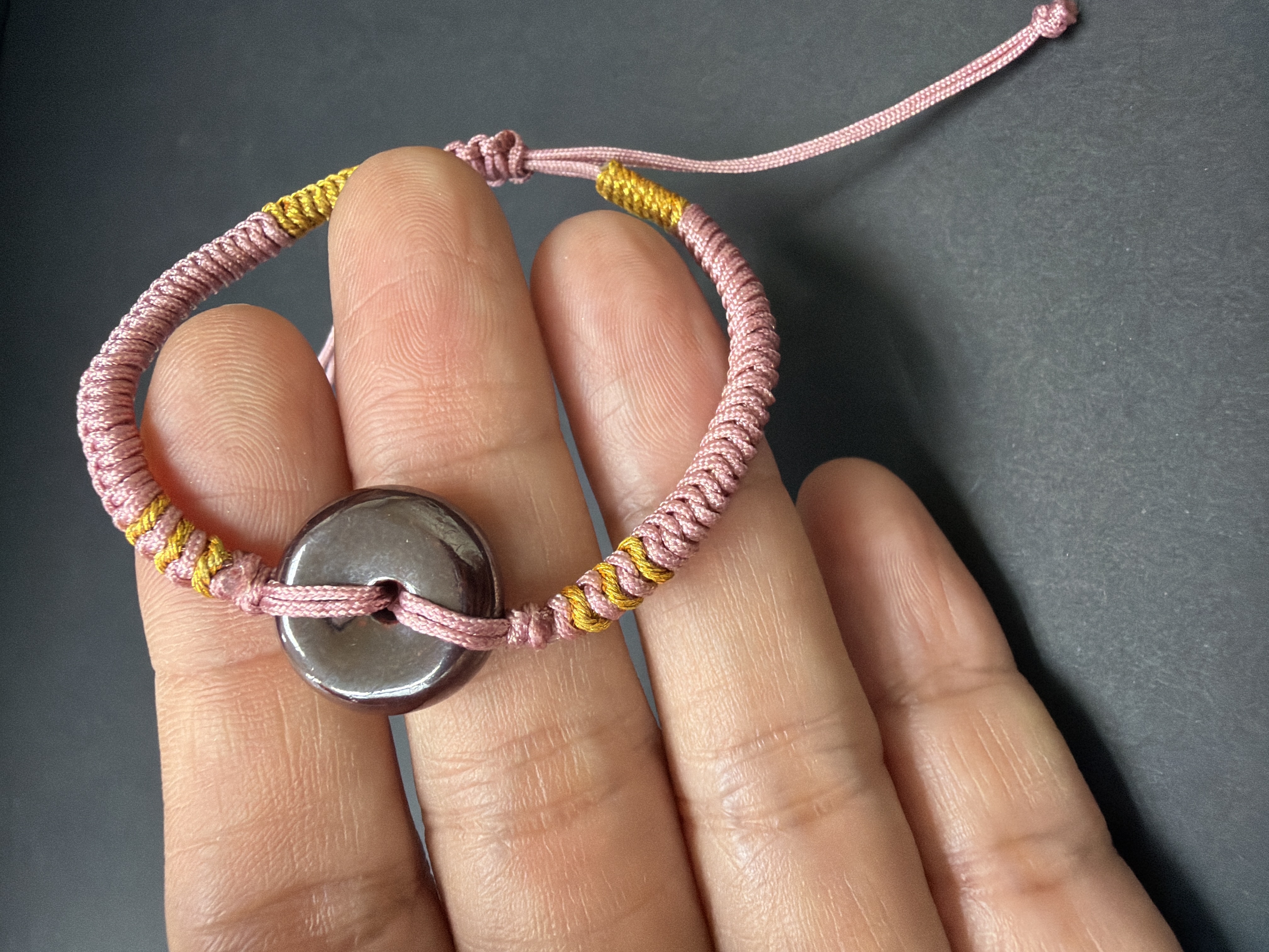 純度達99%無根硃砂平安扣吊咀約1.5cm（藥師佛法會加持（實物較沉色））
